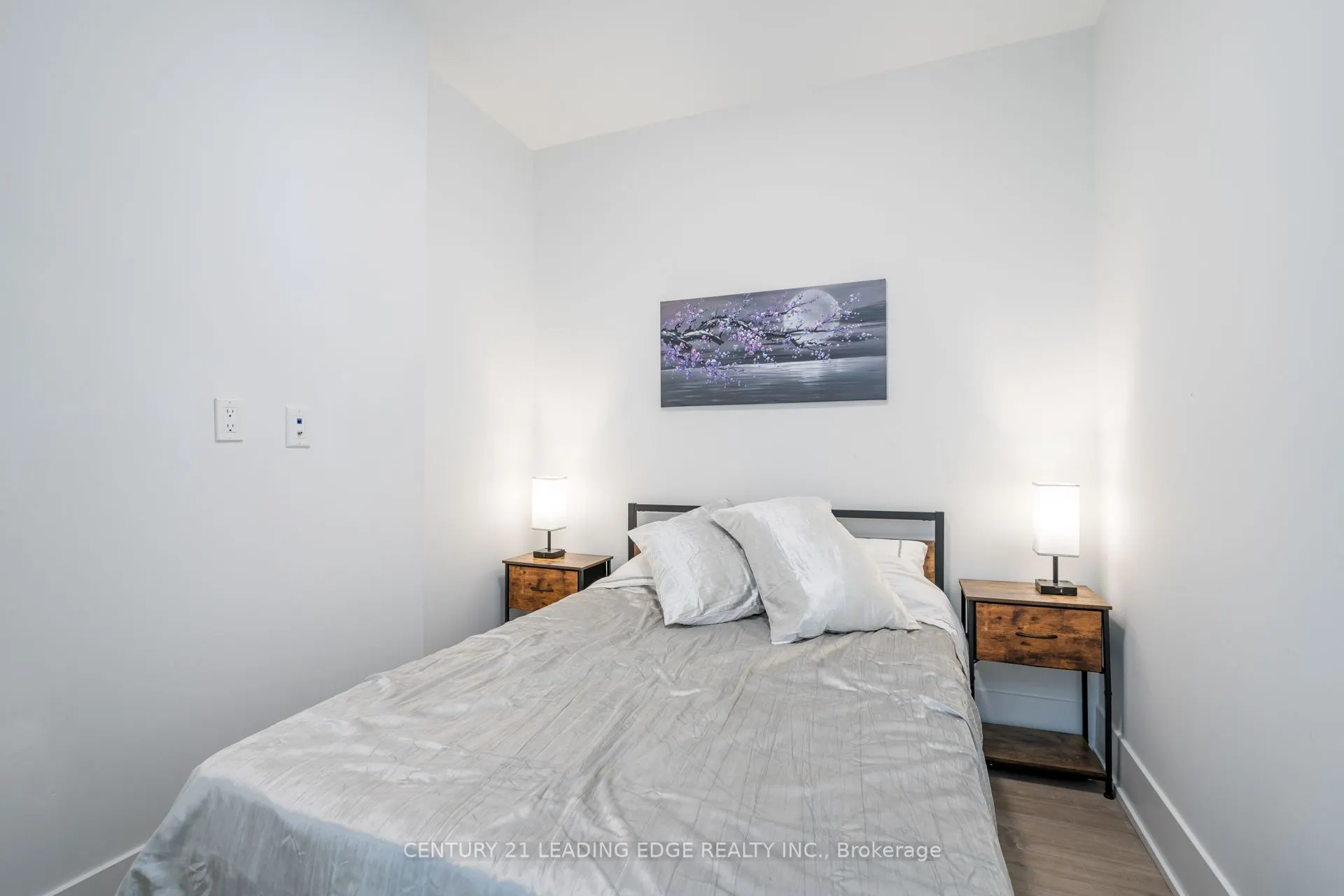 1 Edgewater Drive, #919