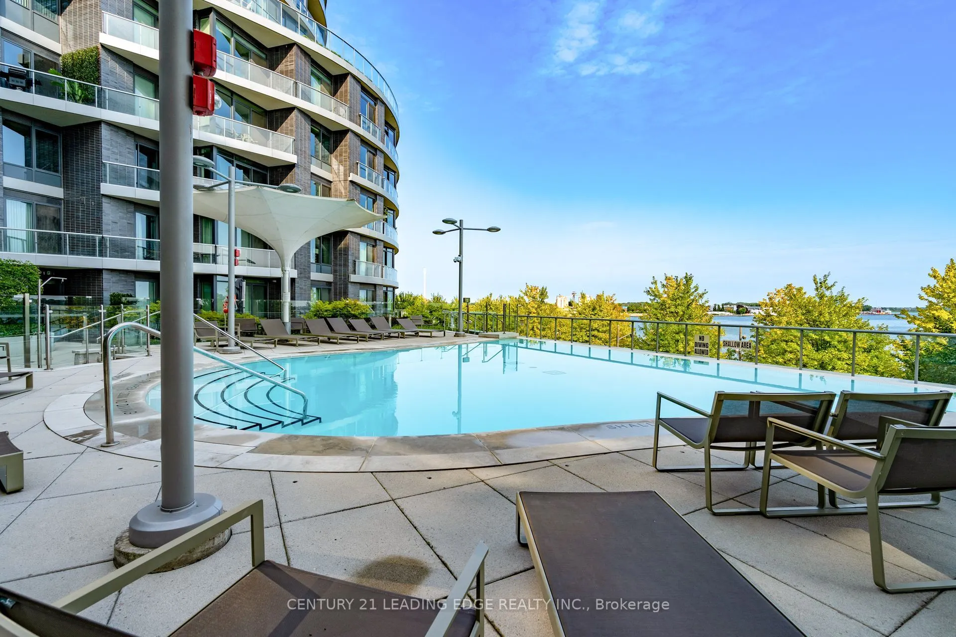 1 Edgewater Drive, #919