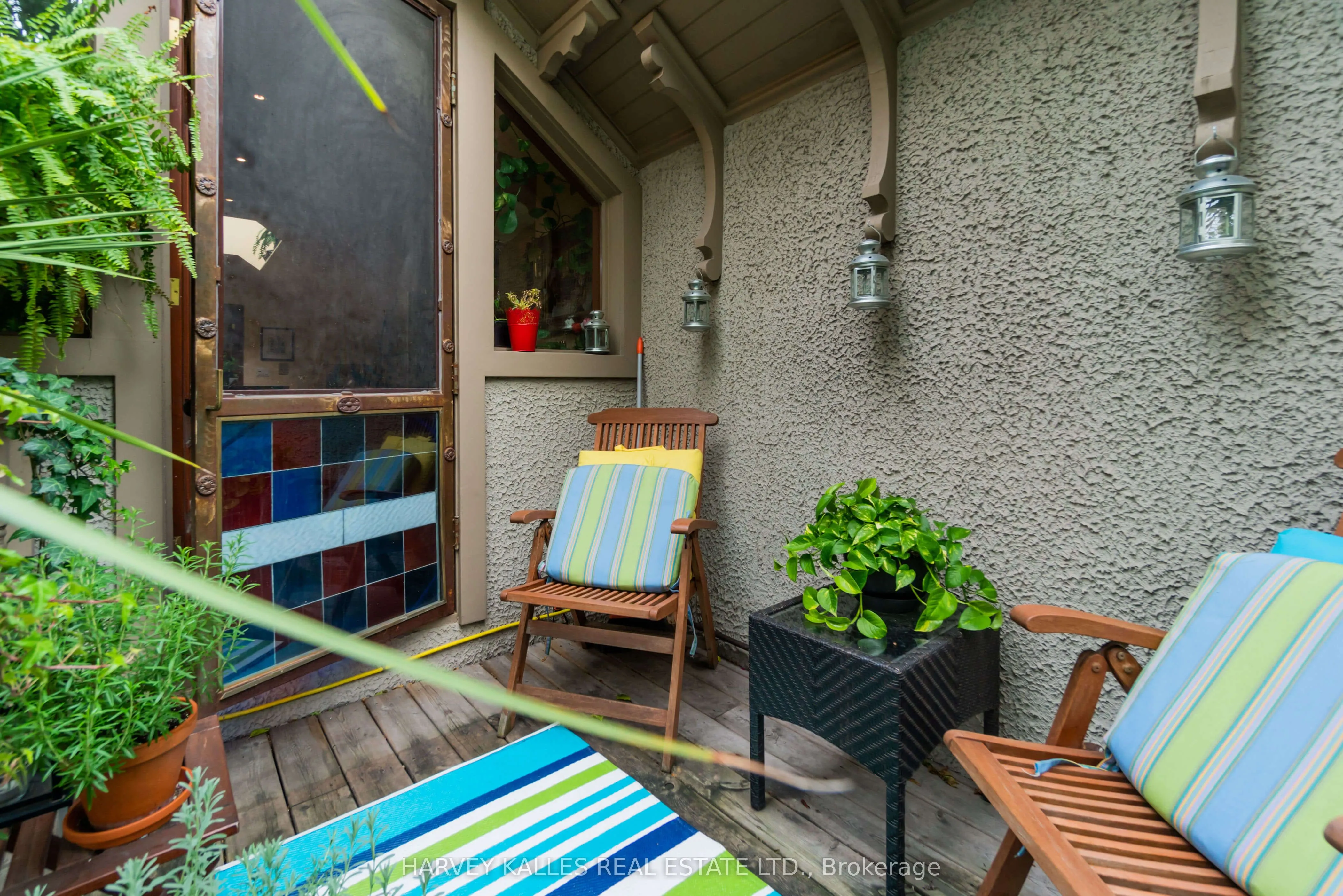 37 Metcalfe Street, #5