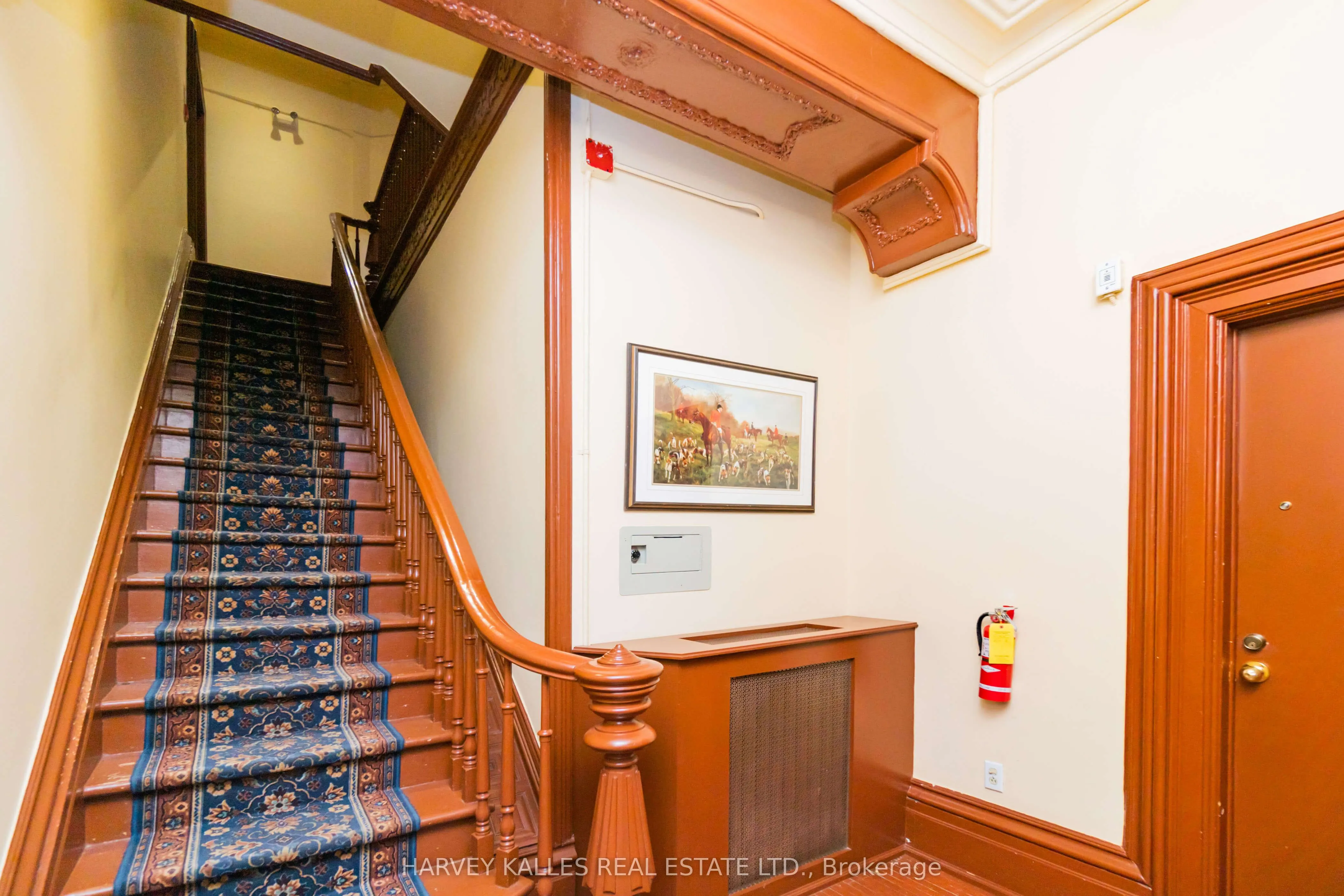 37 Metcalfe Street, #5