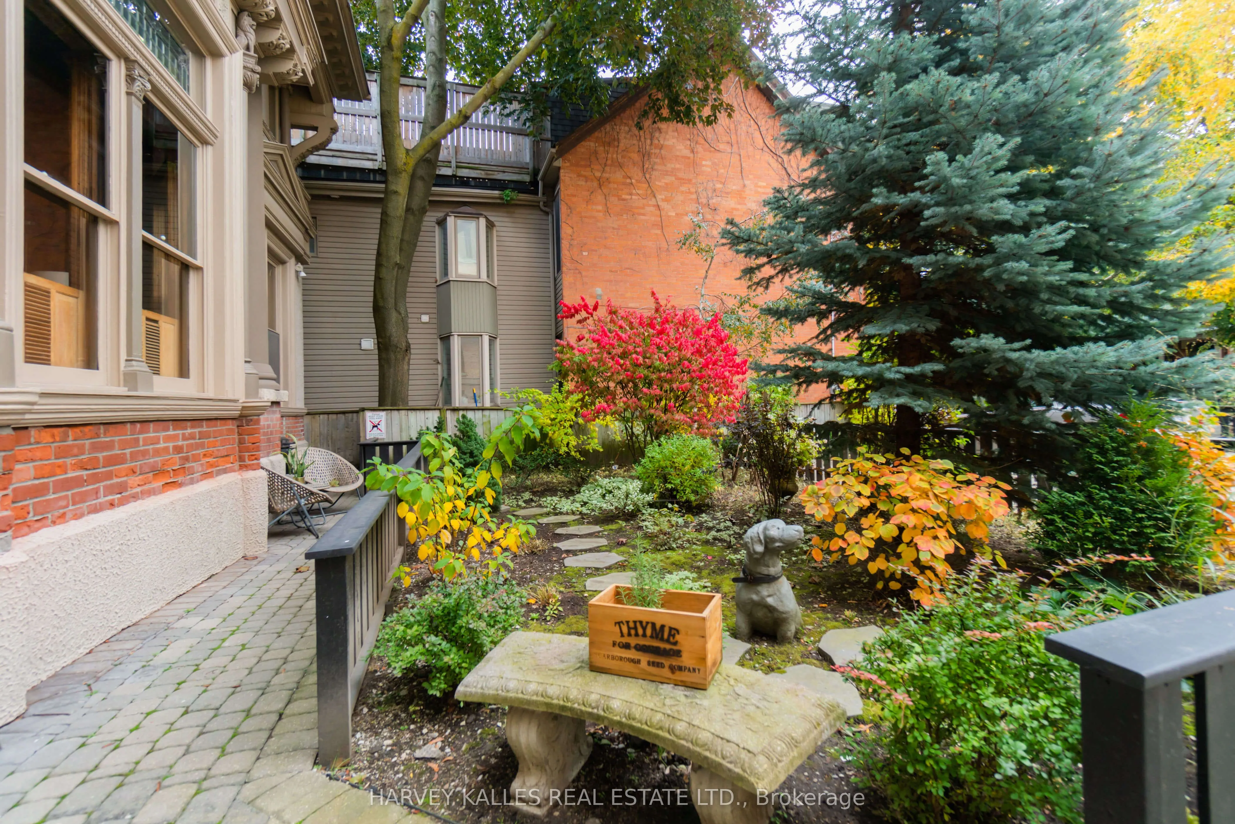 37 Metcalfe Street, #5