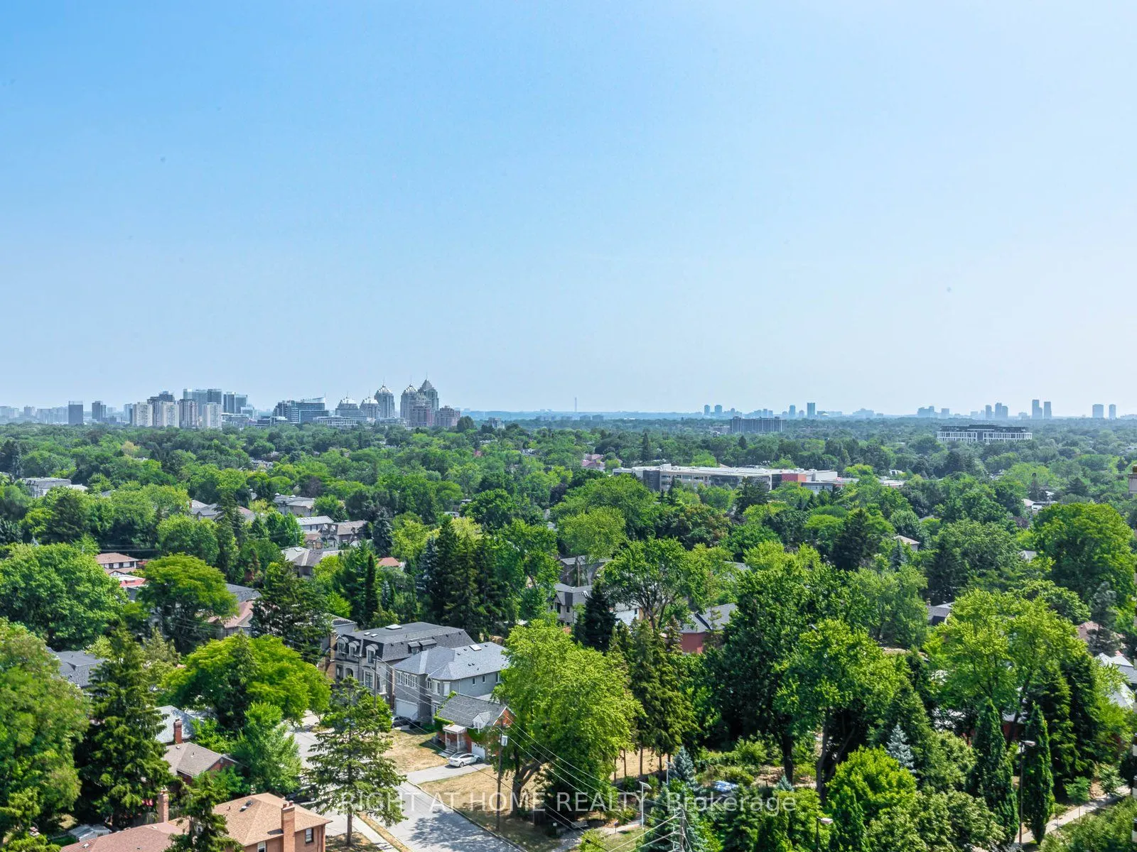 26 Norton Avenue, #1603