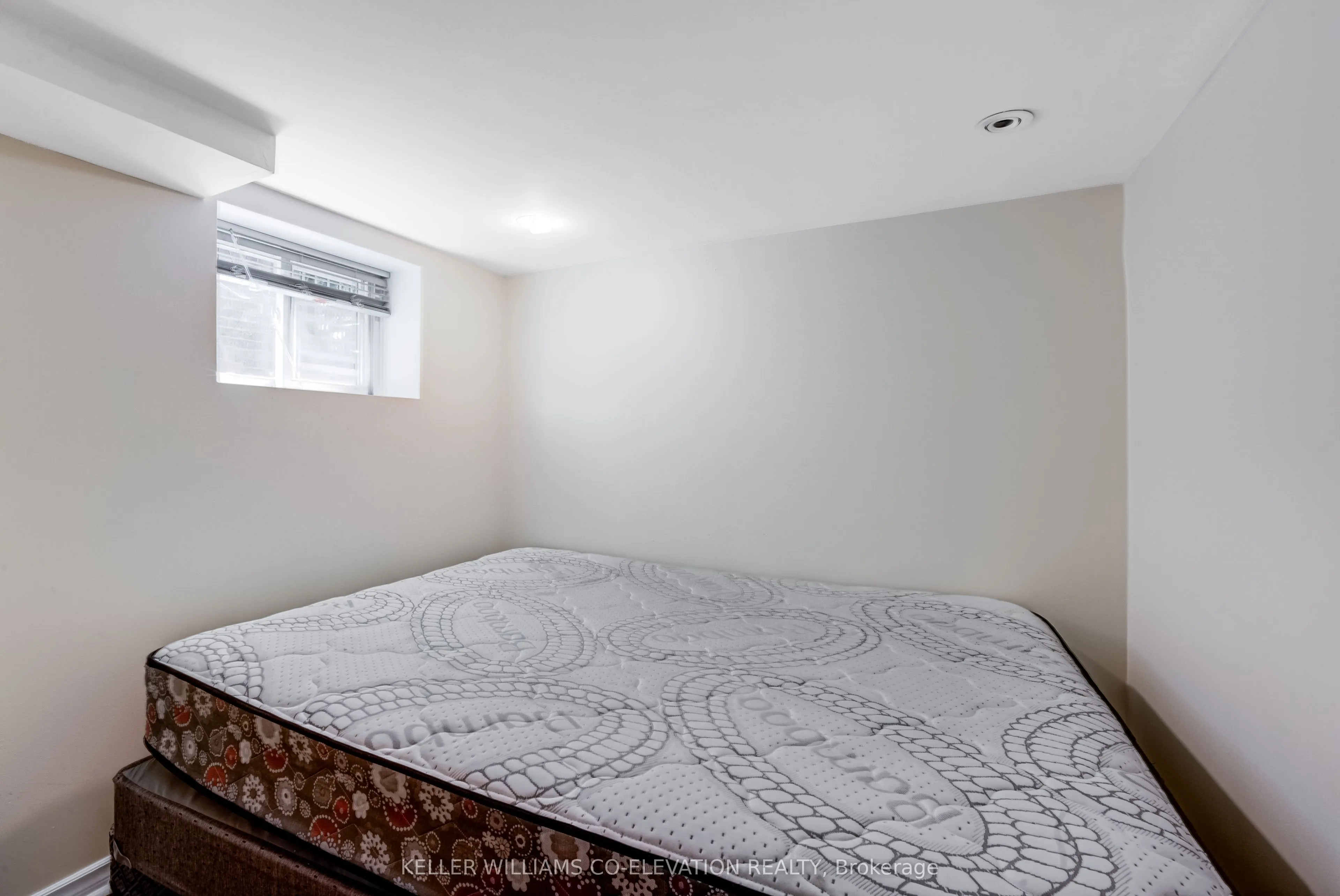 21 Robina Avenue