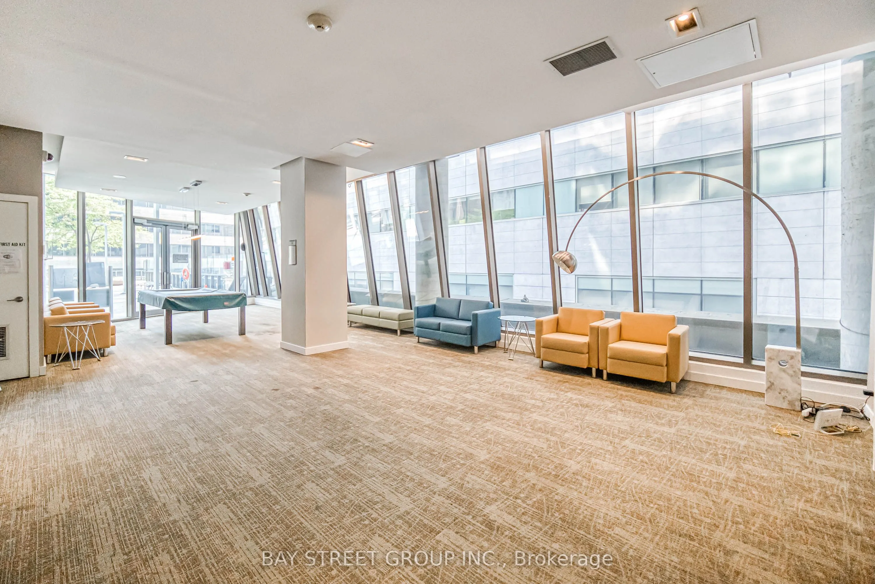 832 Bay Street, #4801