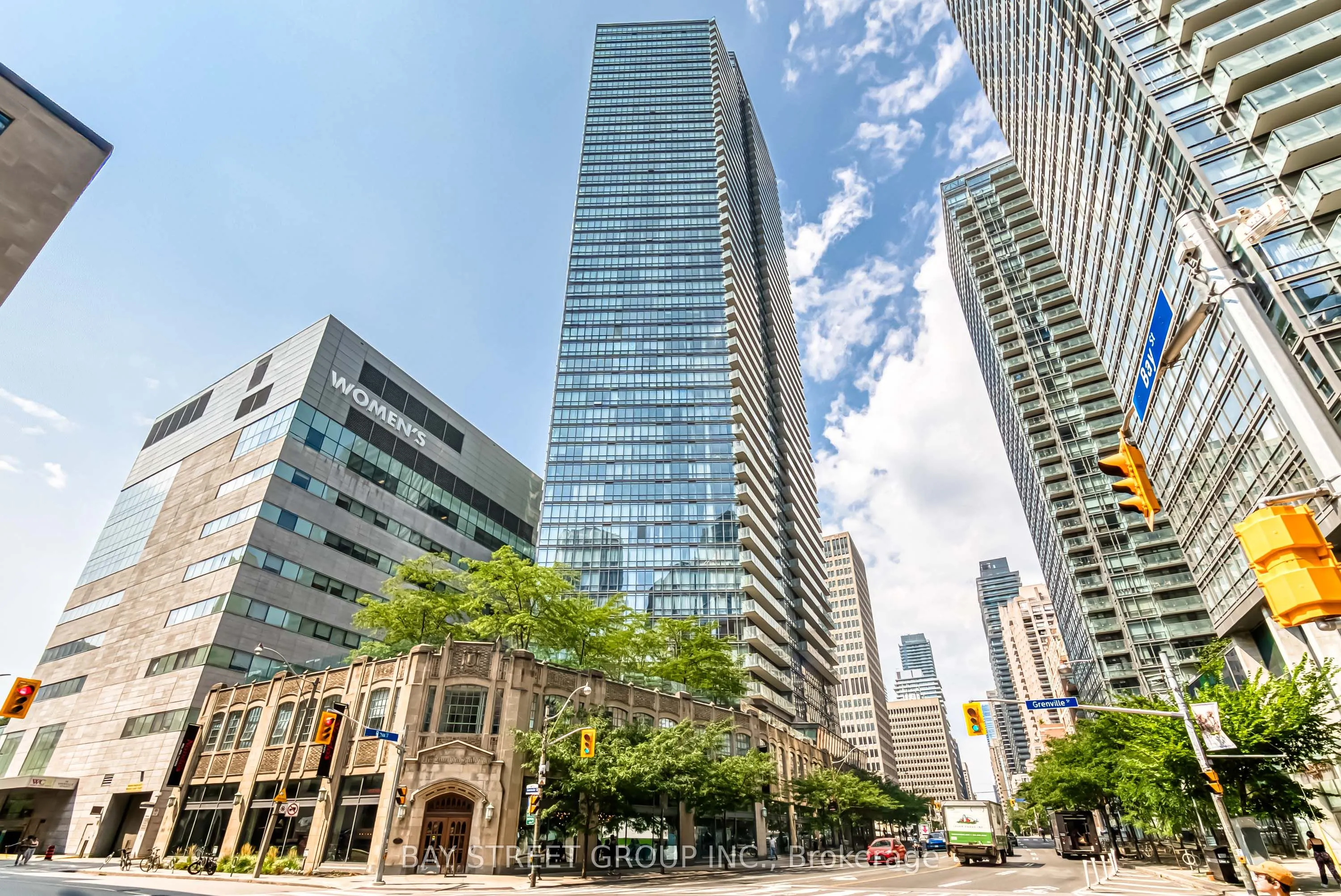 832 Bay Street, #4801