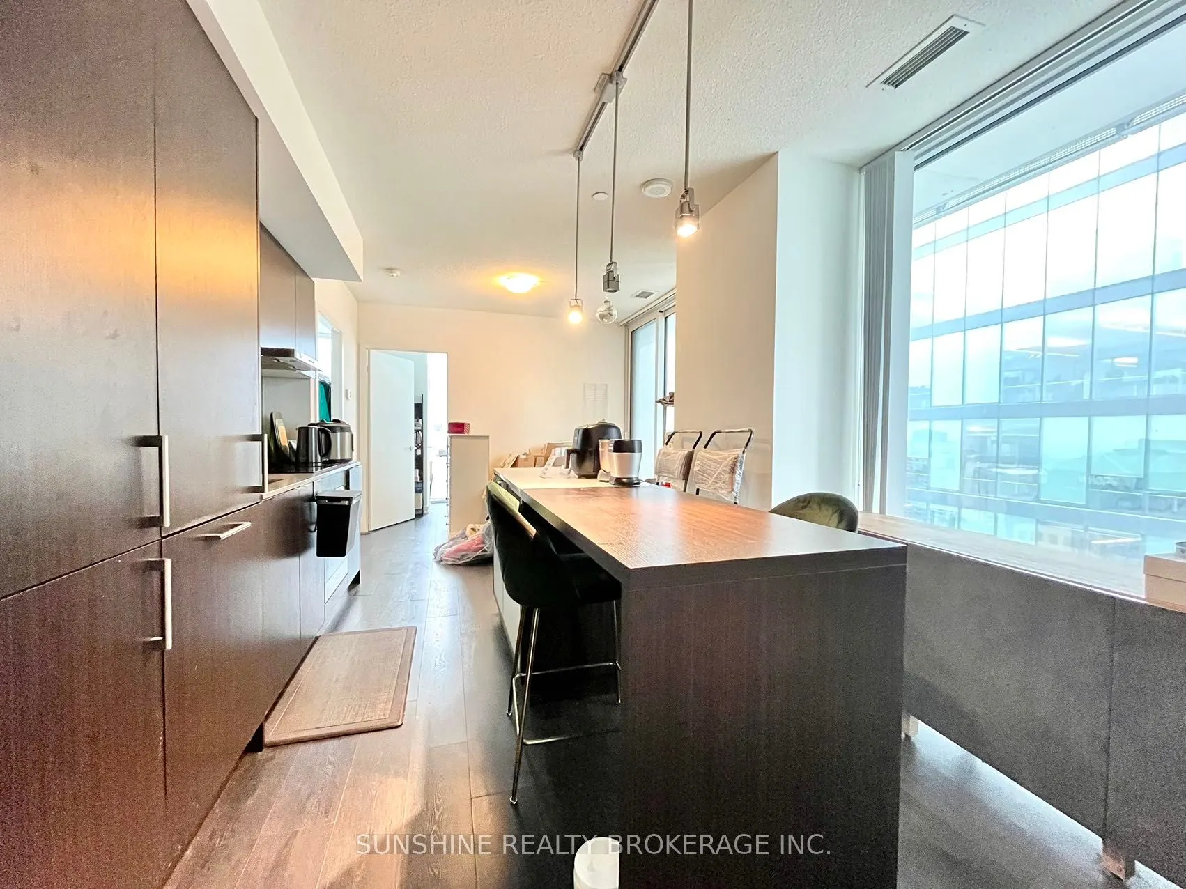 100 Harbour Street, #3810