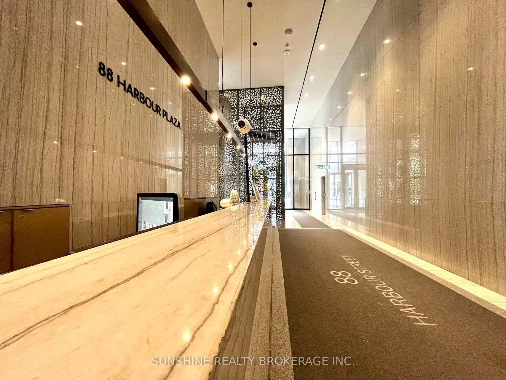 100 Harbour Street, #3810