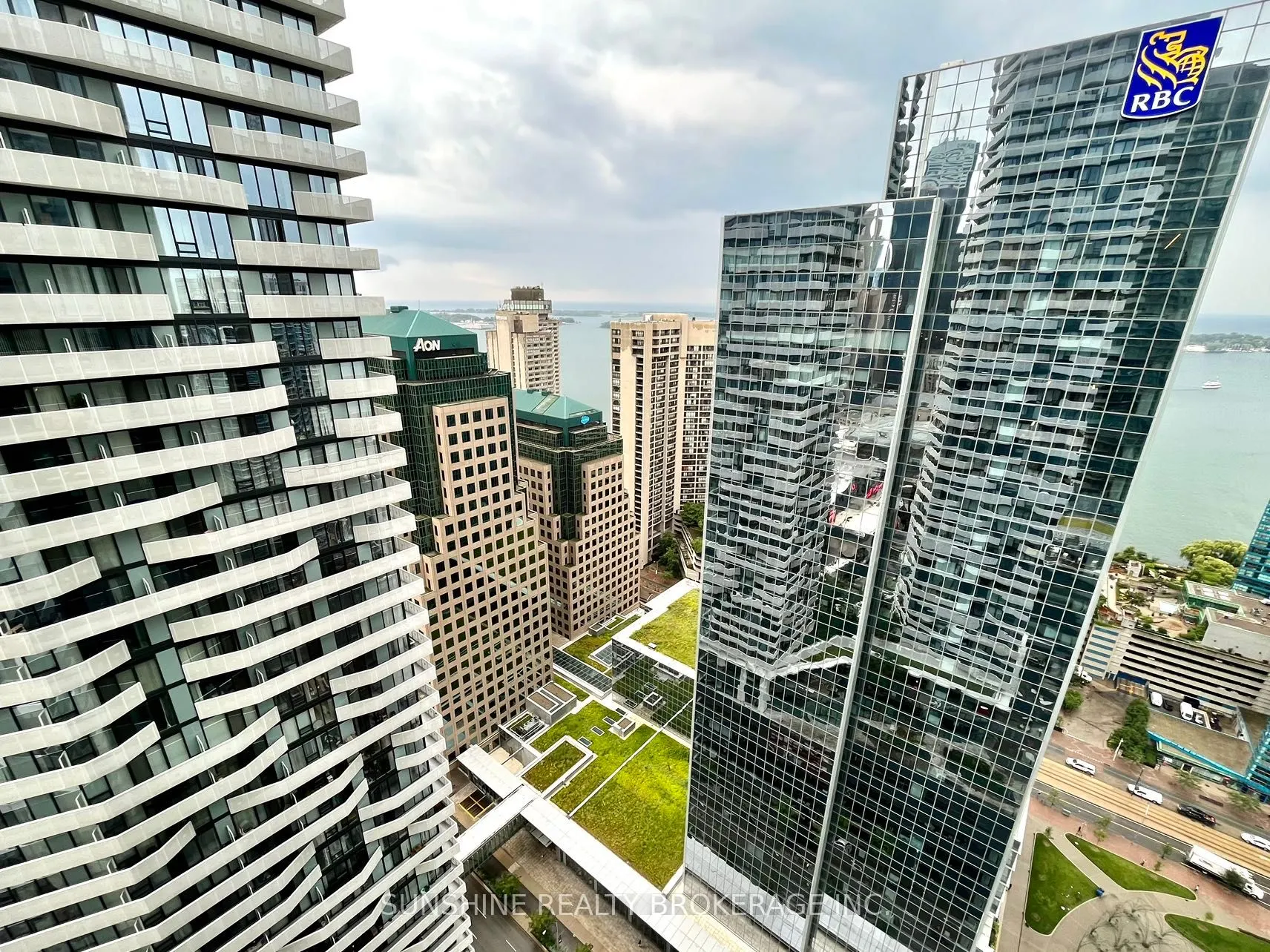 100 Harbour Street, #3810