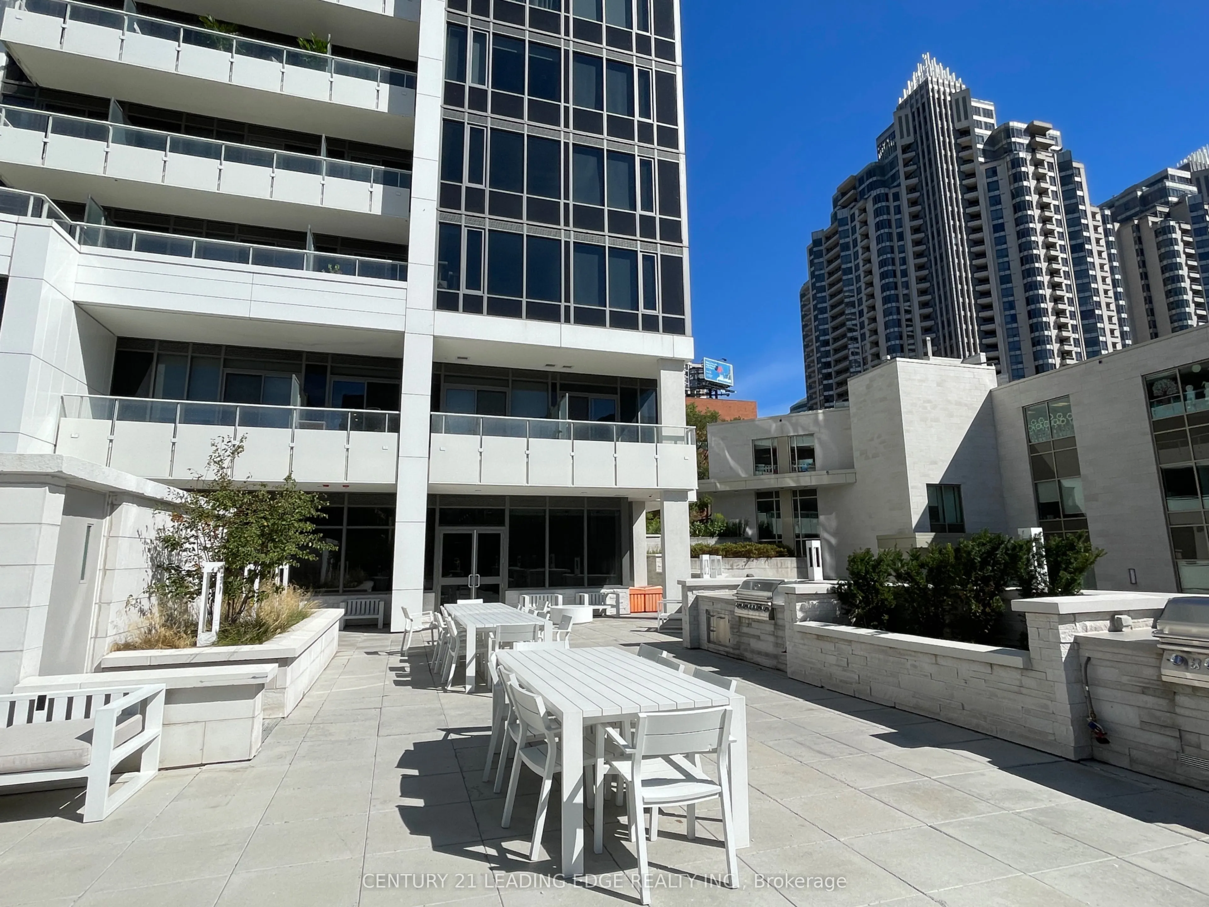 75 Canterbury Place, #507