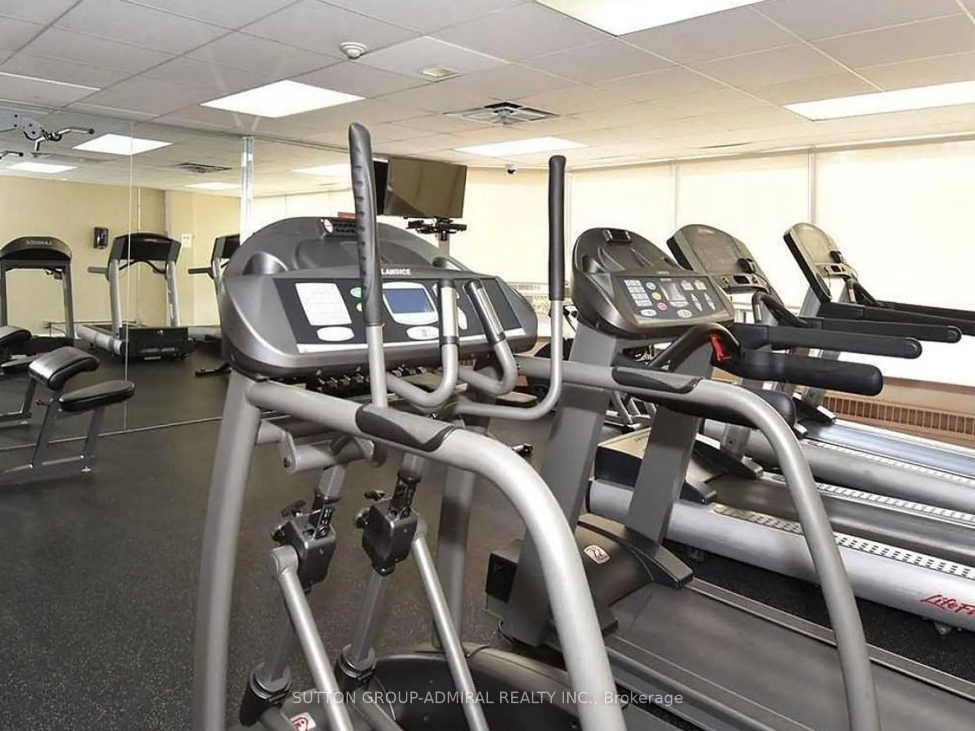 1101 Steeles Avenue W, #1210