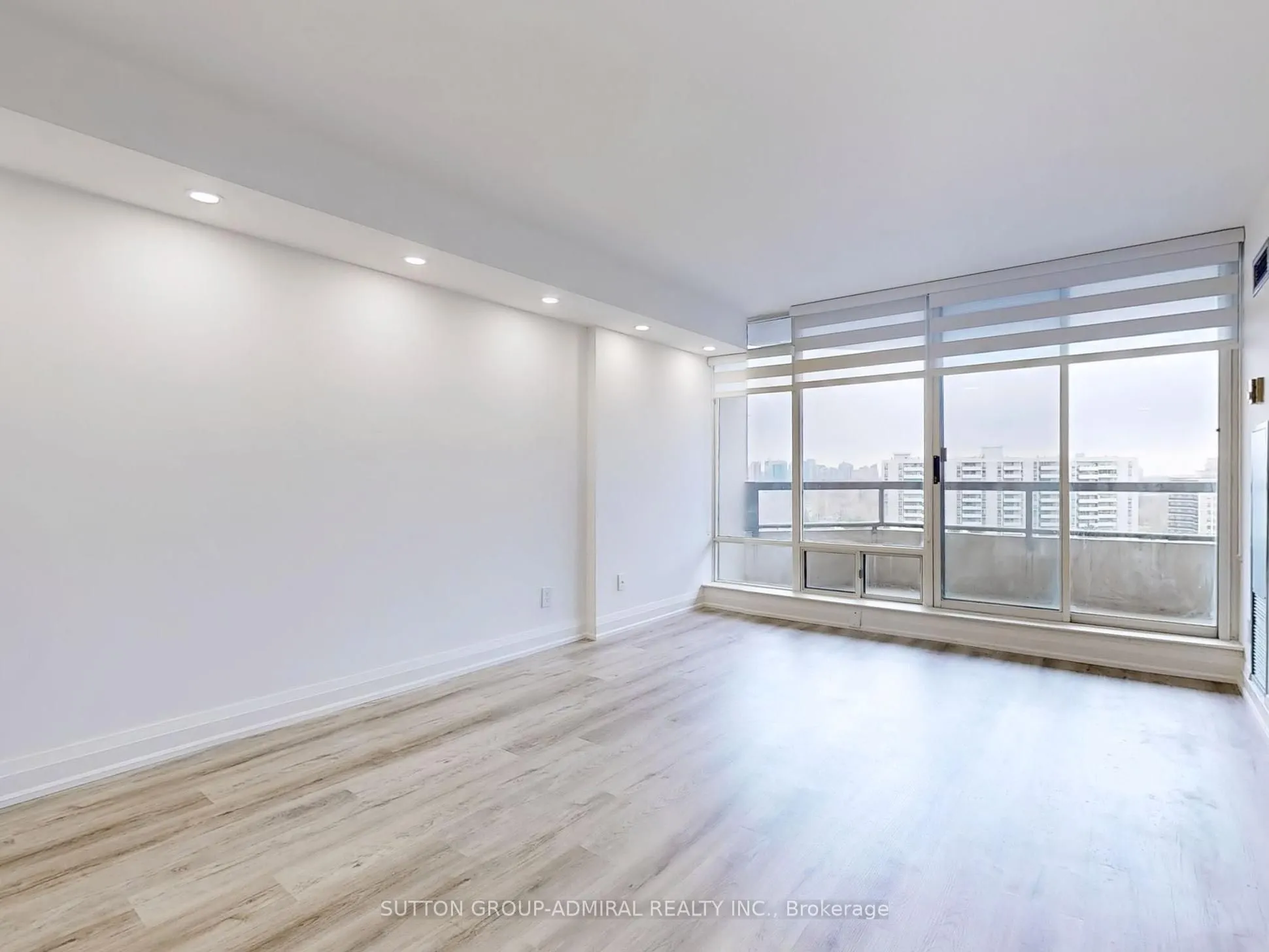 1101 Steeles Avenue W, #1210