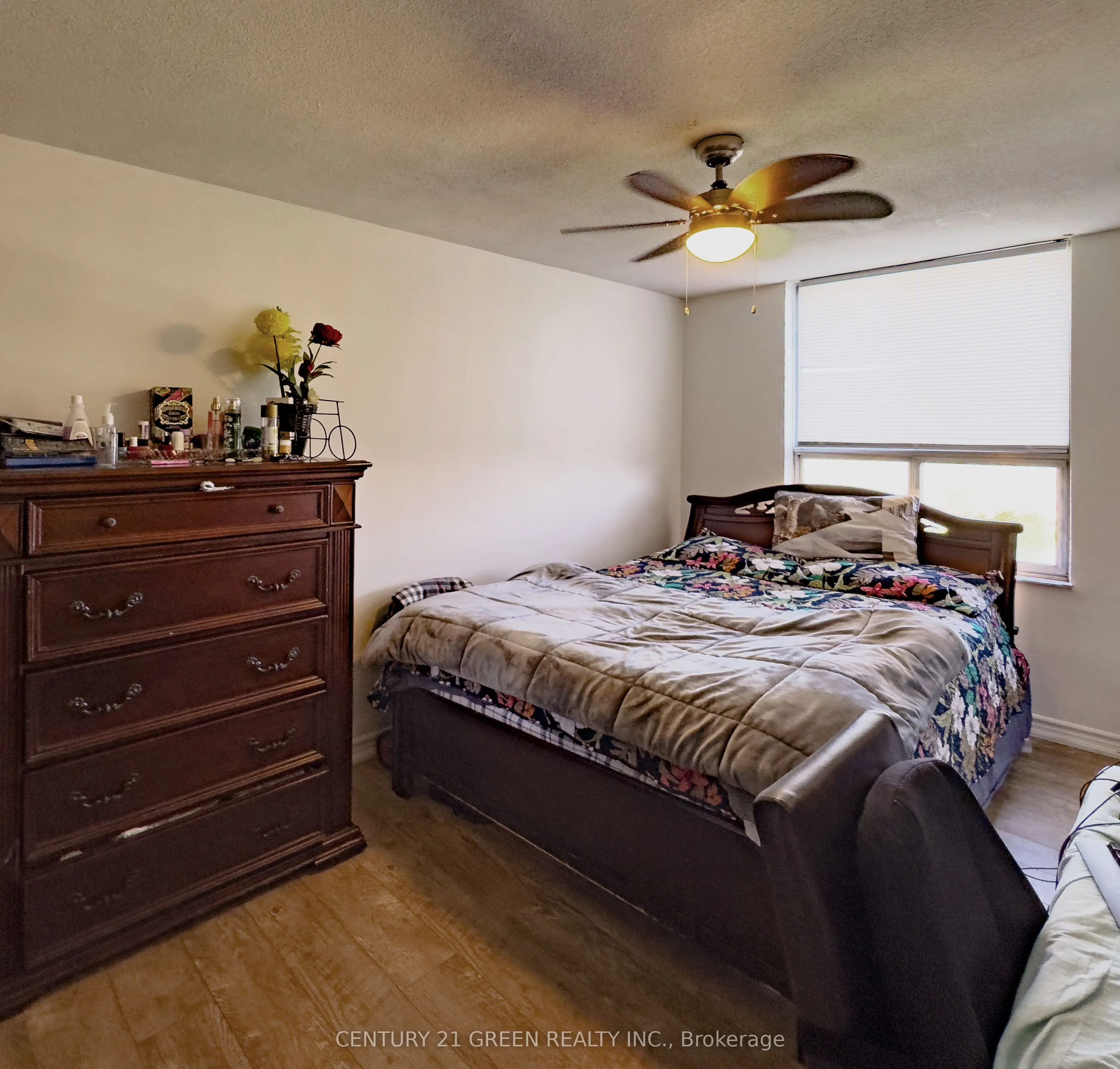 10 Edgecliff Golfway, #PH 3
