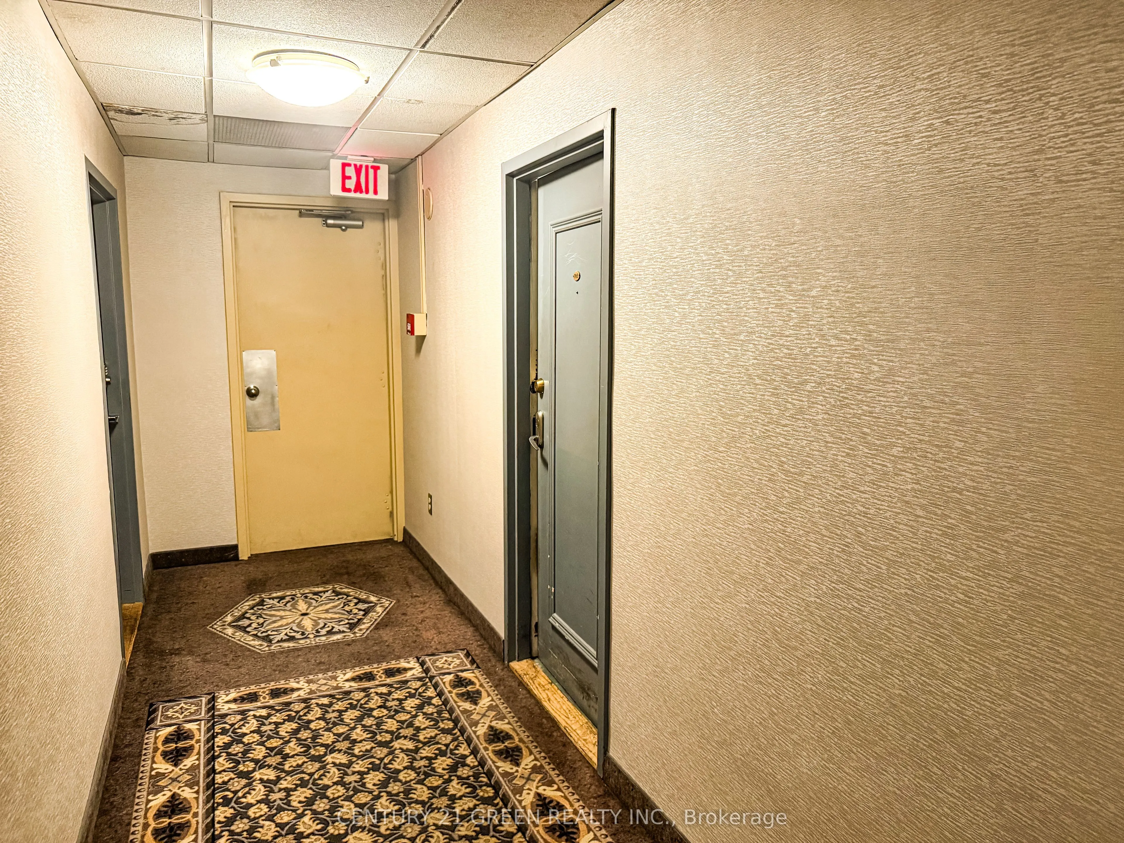10 Edgecliff Golfway, #PH 3