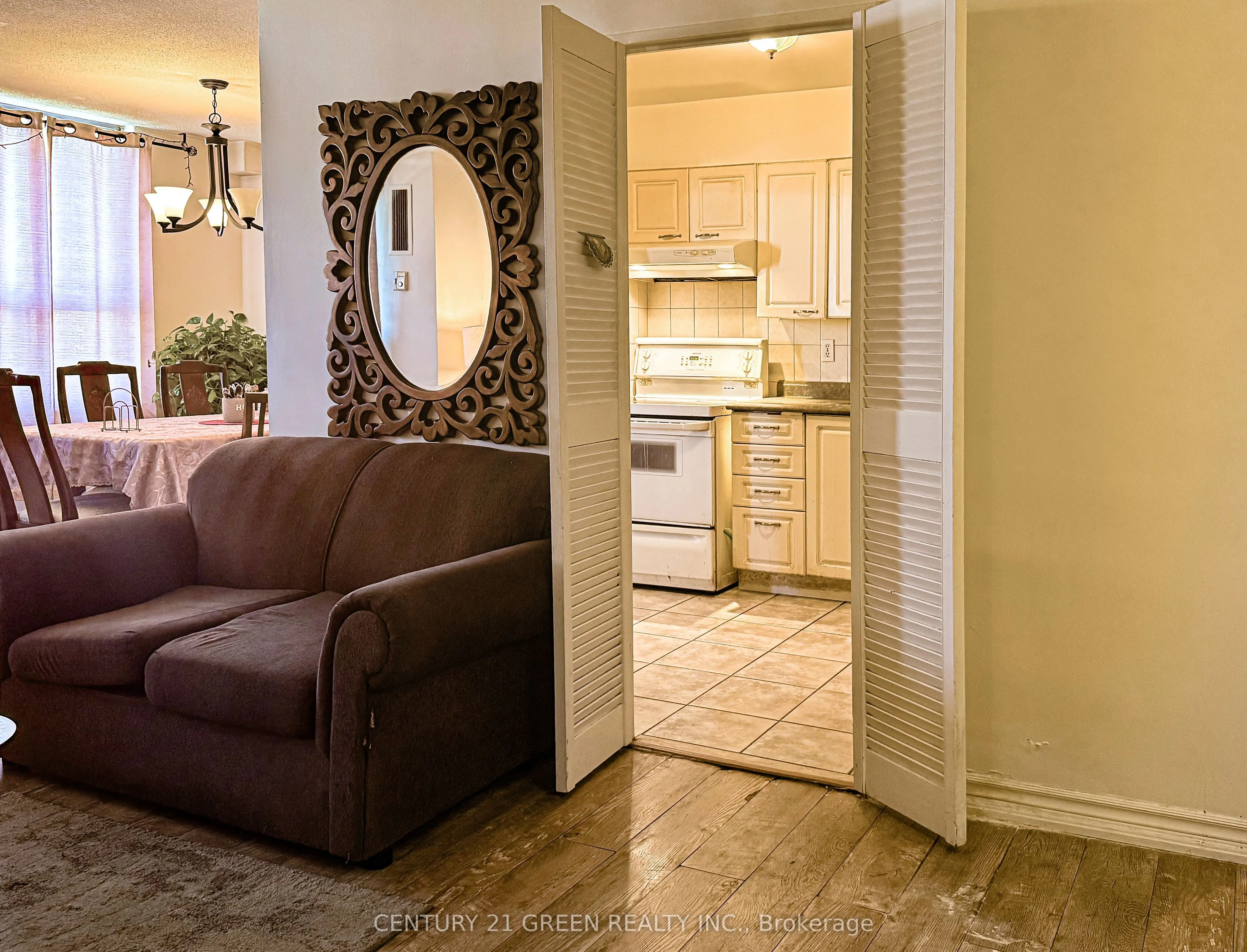 10 Edgecliff Golfway, #PH 3
