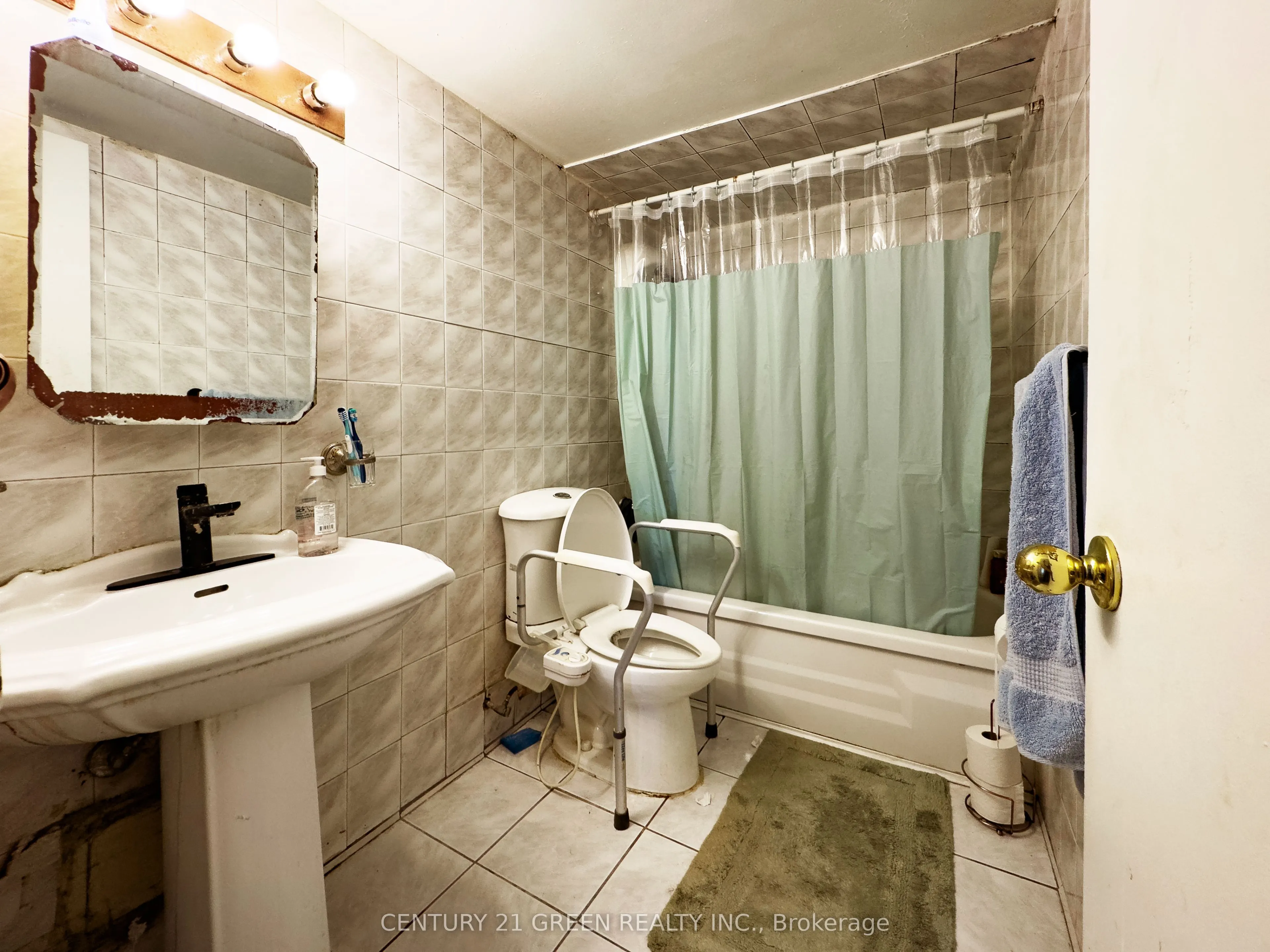 10 Edgecliff Golfway, #PH 3