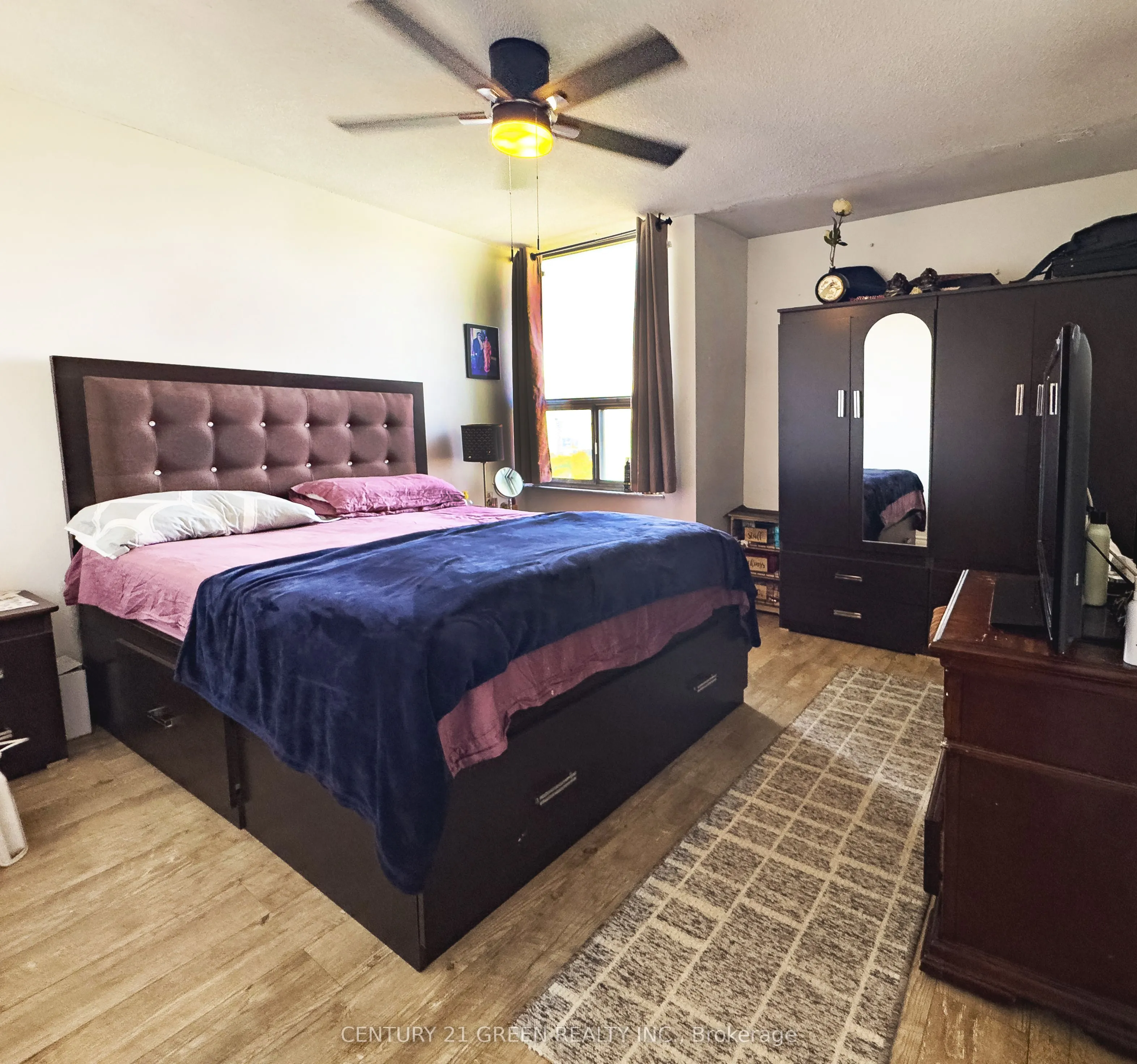 10 Edgecliff Golfway, #PH 3