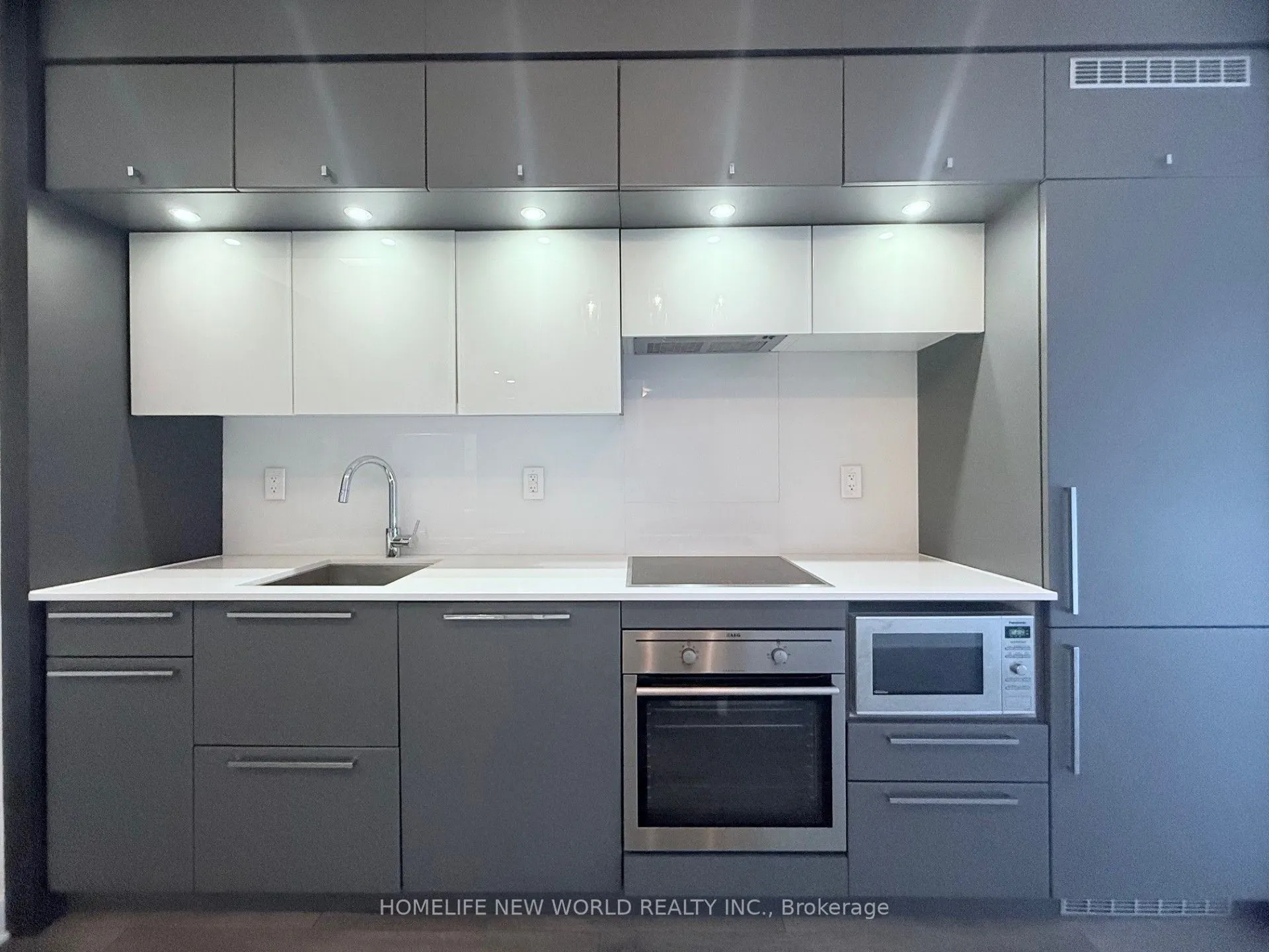 15 Grenville Street, #511