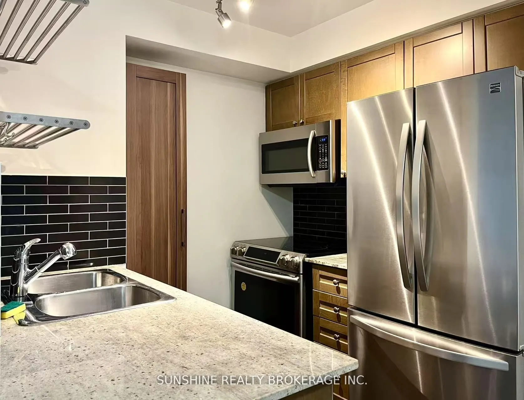 763 Bay Street, #3112