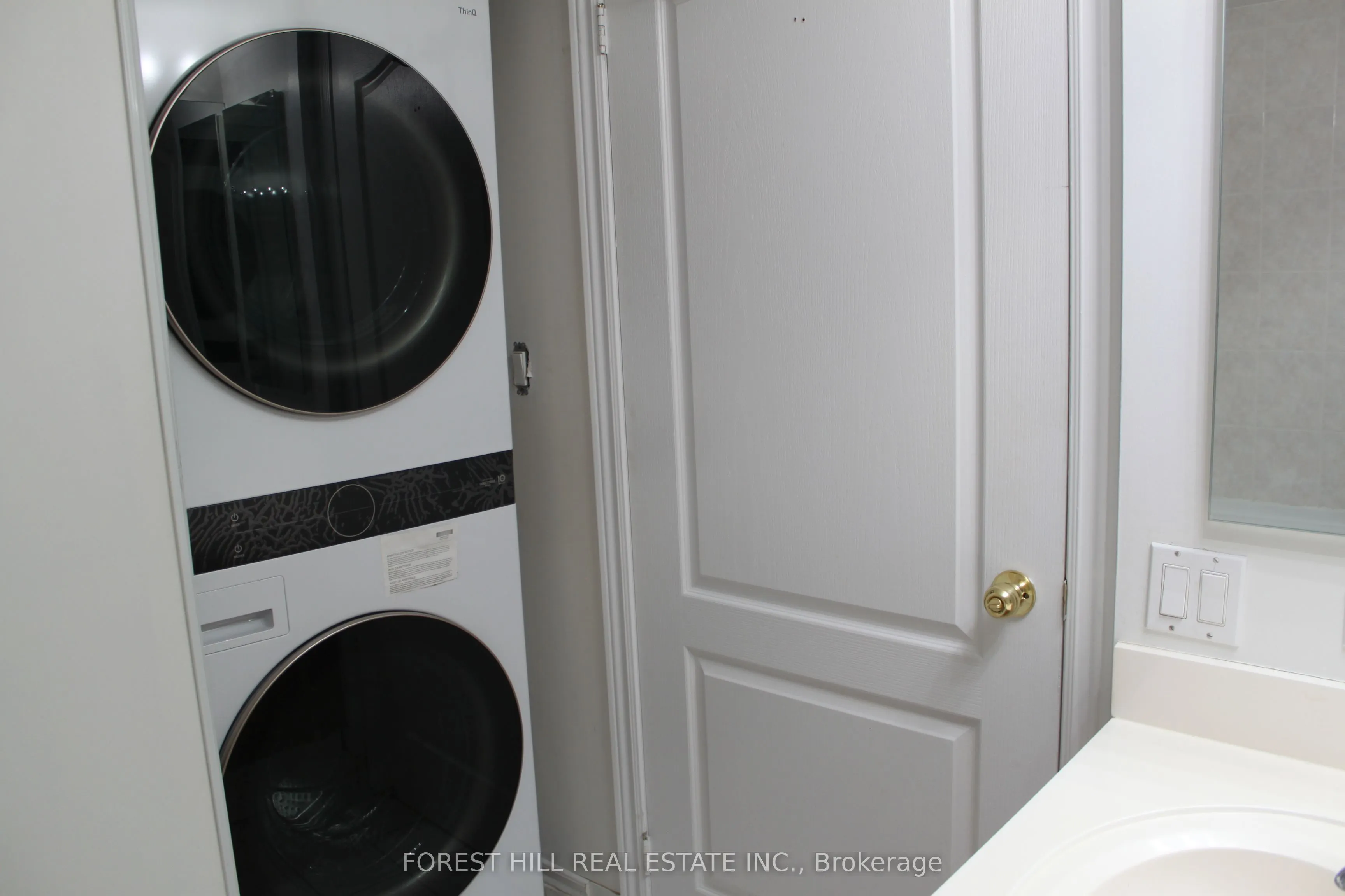 5418 Yonge Street, #1003