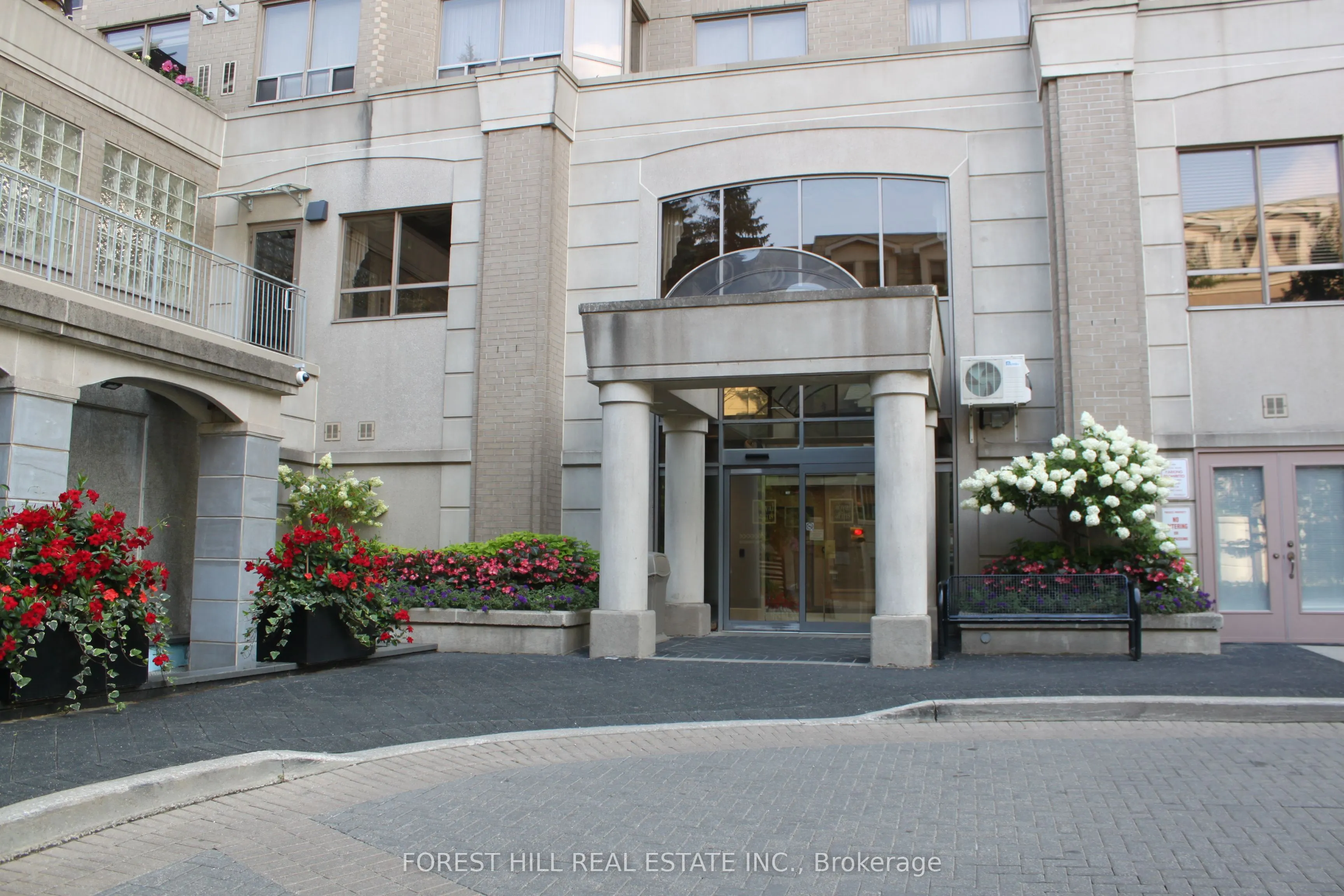 5418 Yonge Street, #1003