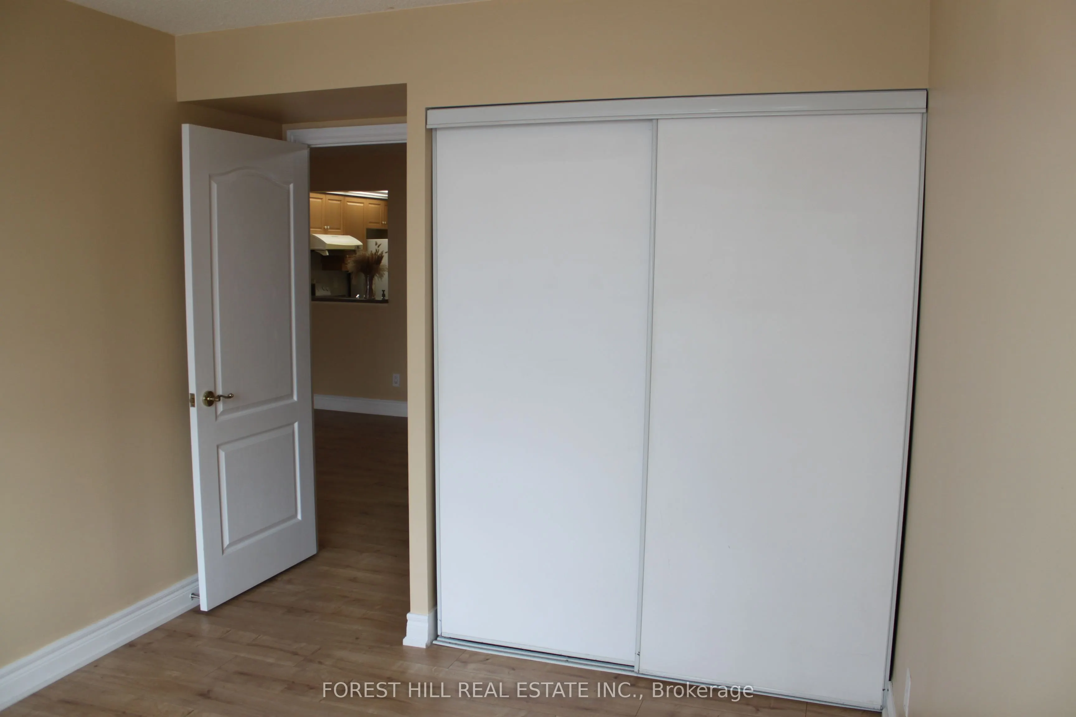 5418 Yonge Street, #1003