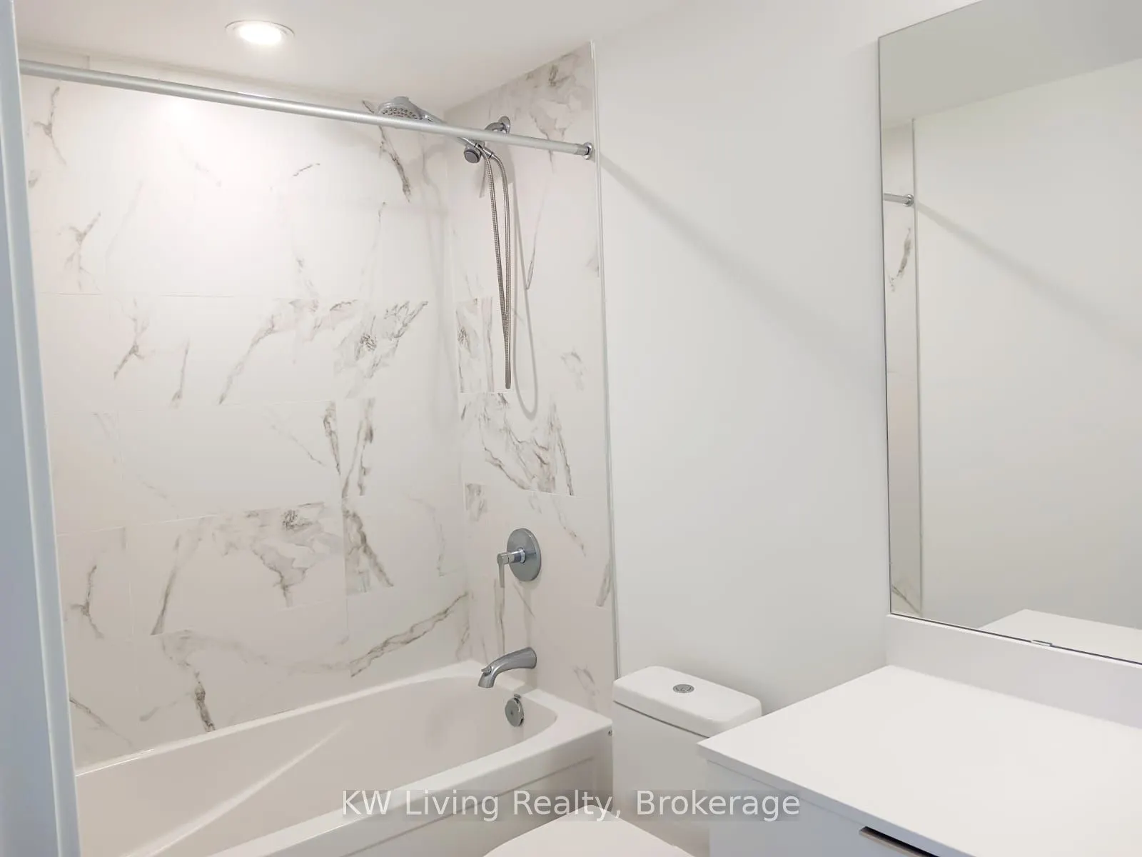 7 Golden Lion Heights E, #N433
