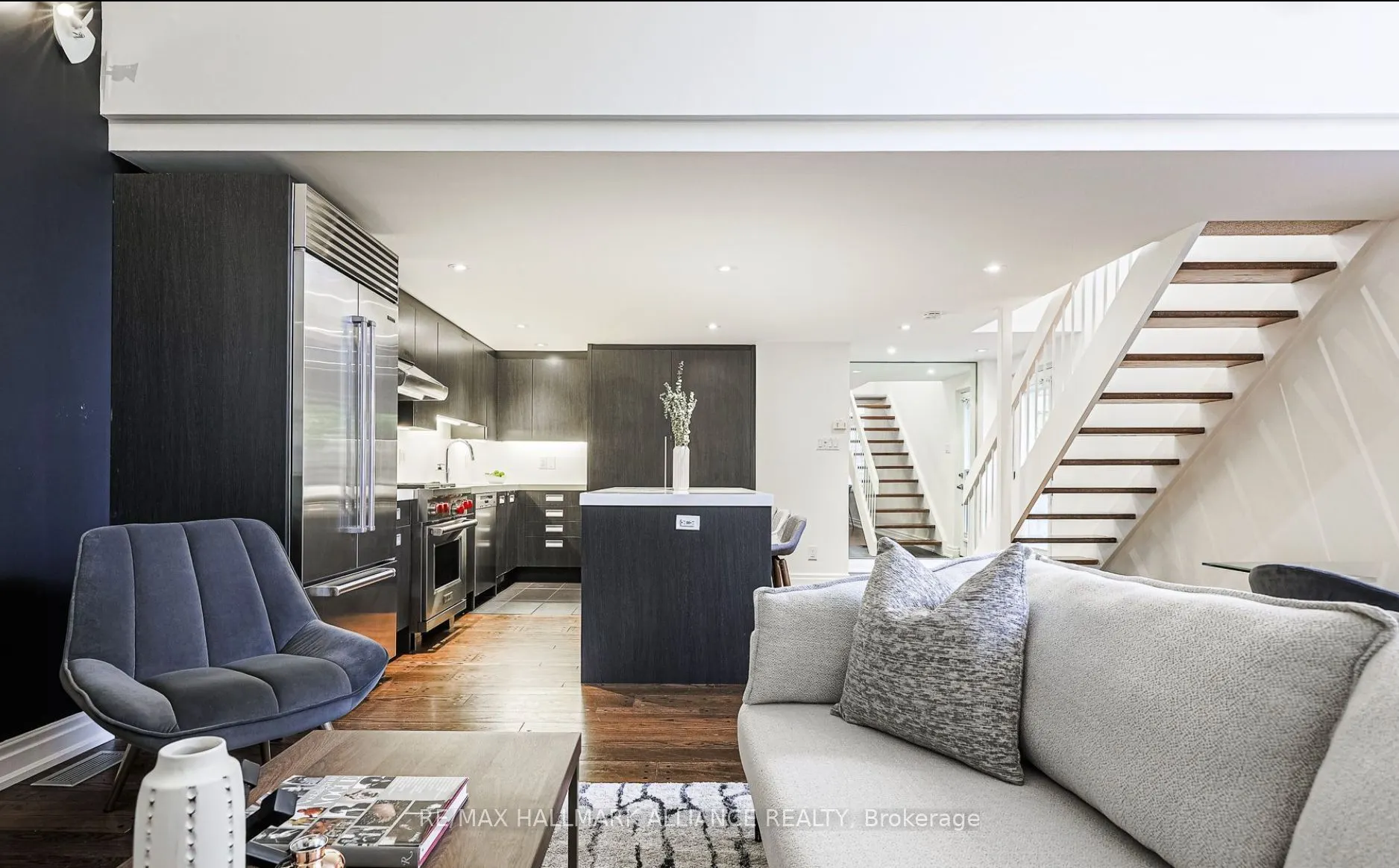 93A Balmoral Avenue