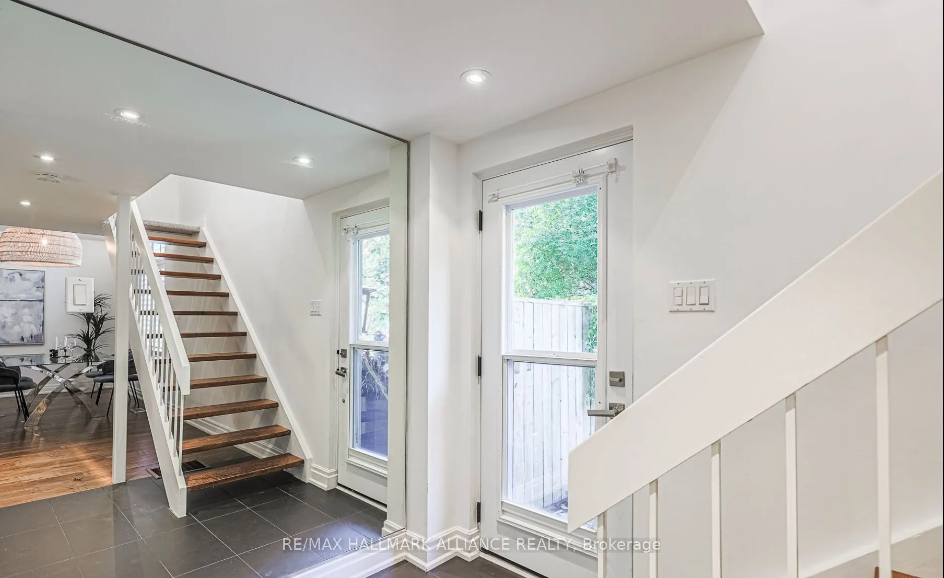 93A Balmoral Avenue