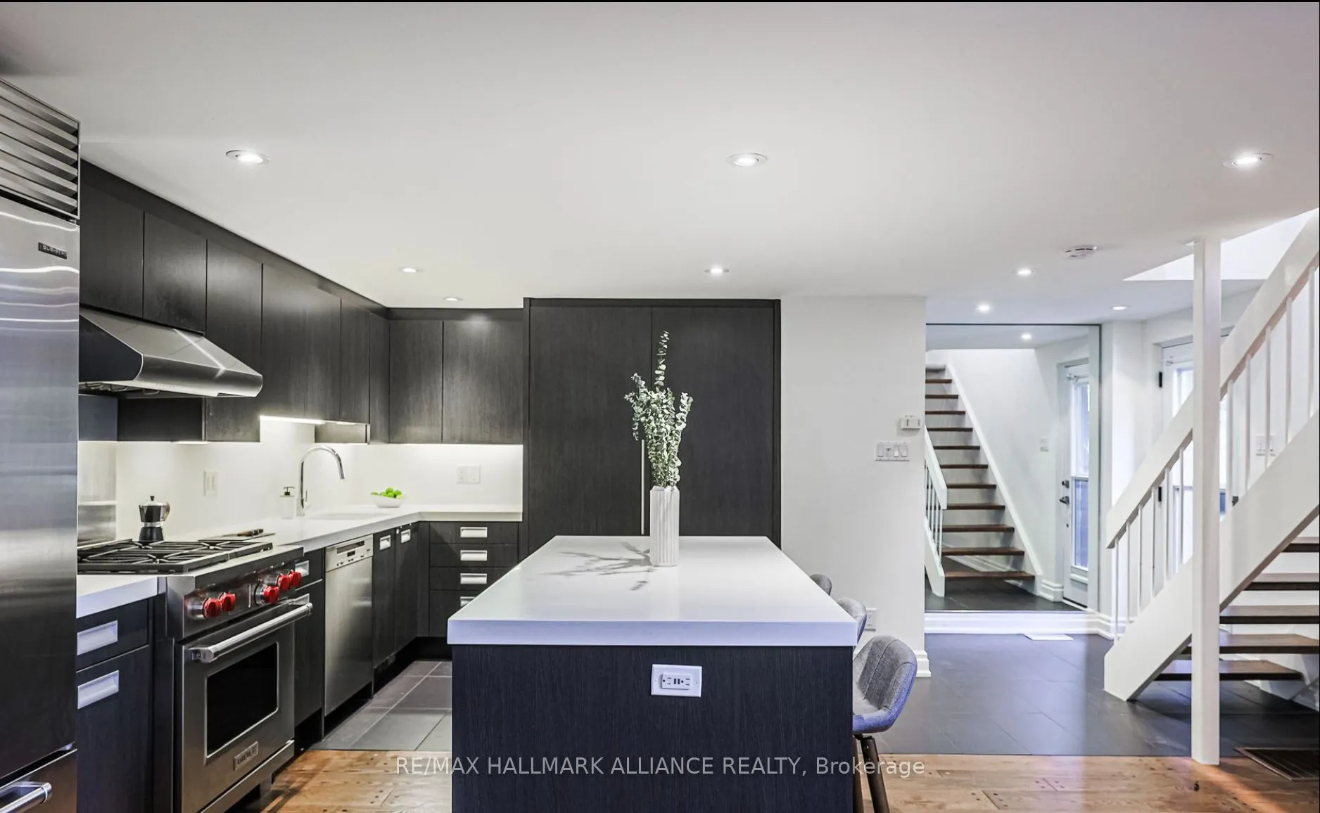 93A Balmoral Avenue