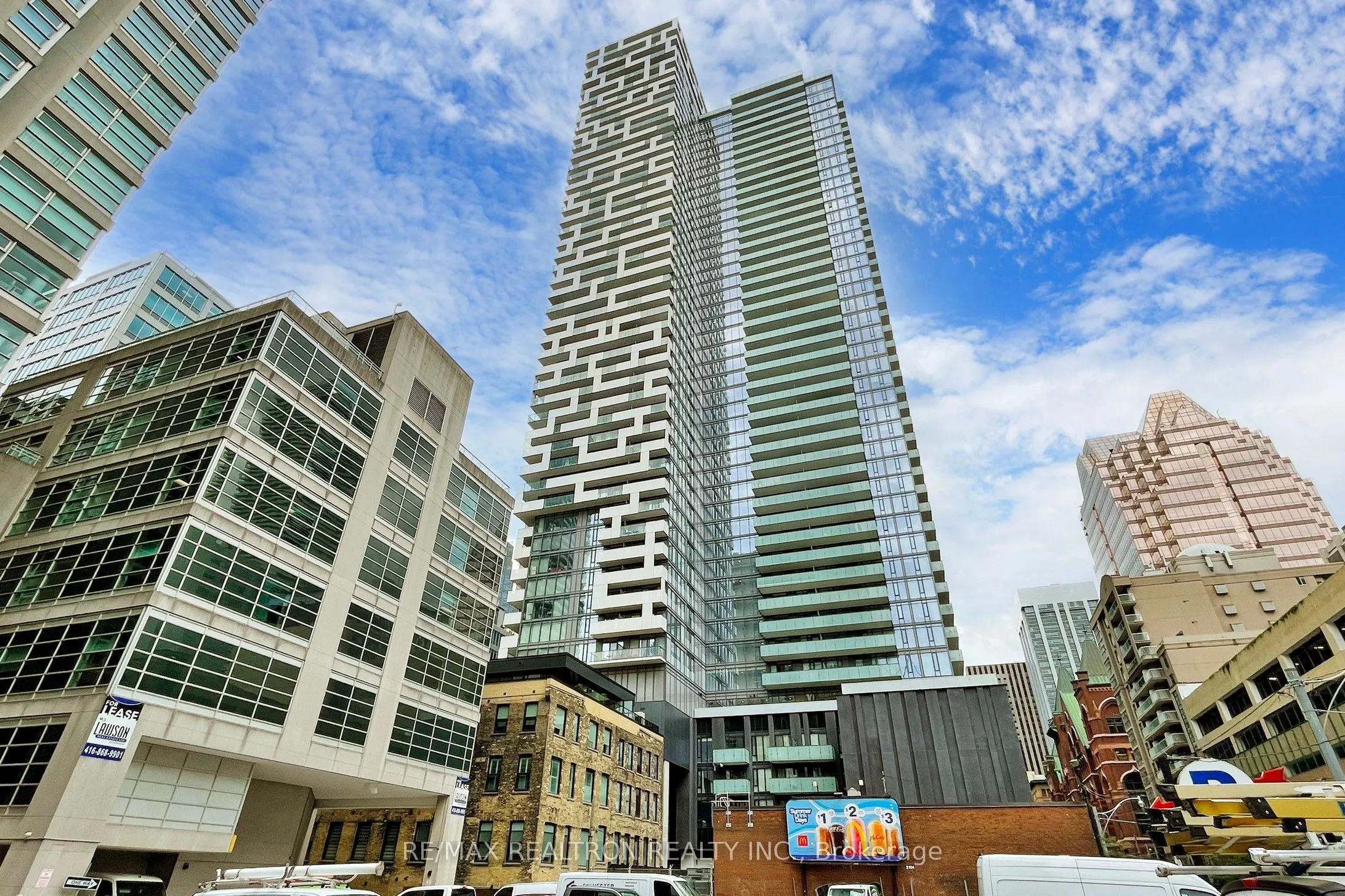 25 Richmond Street E, #2809