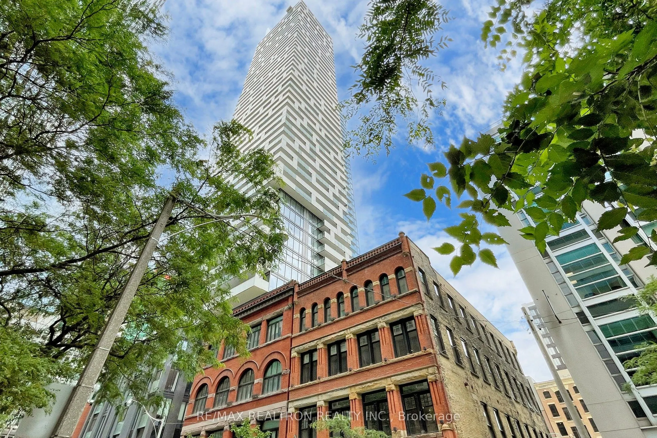 25 Richmond Street E, #2809