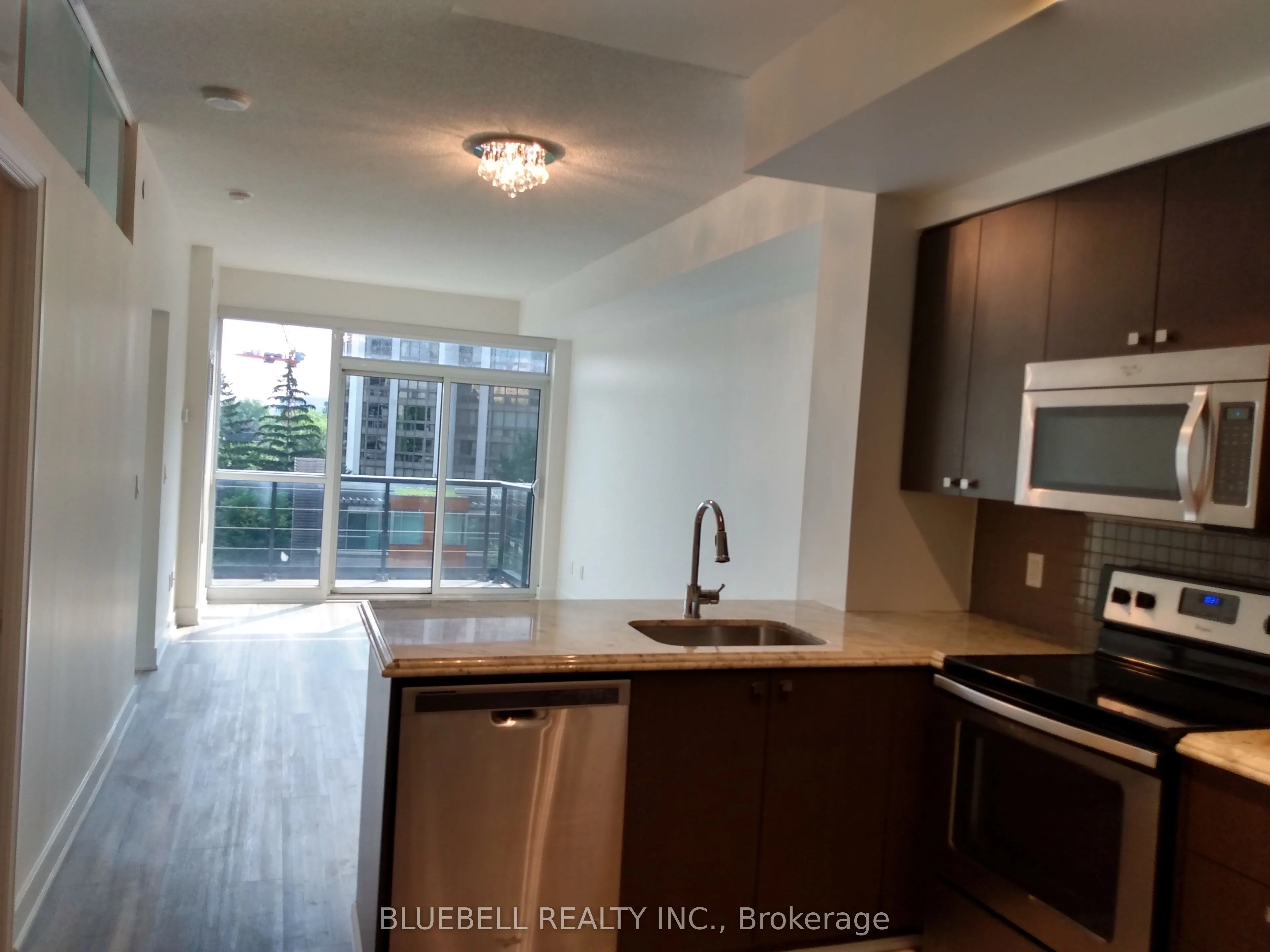 88 Sheppard Avenue E, #414