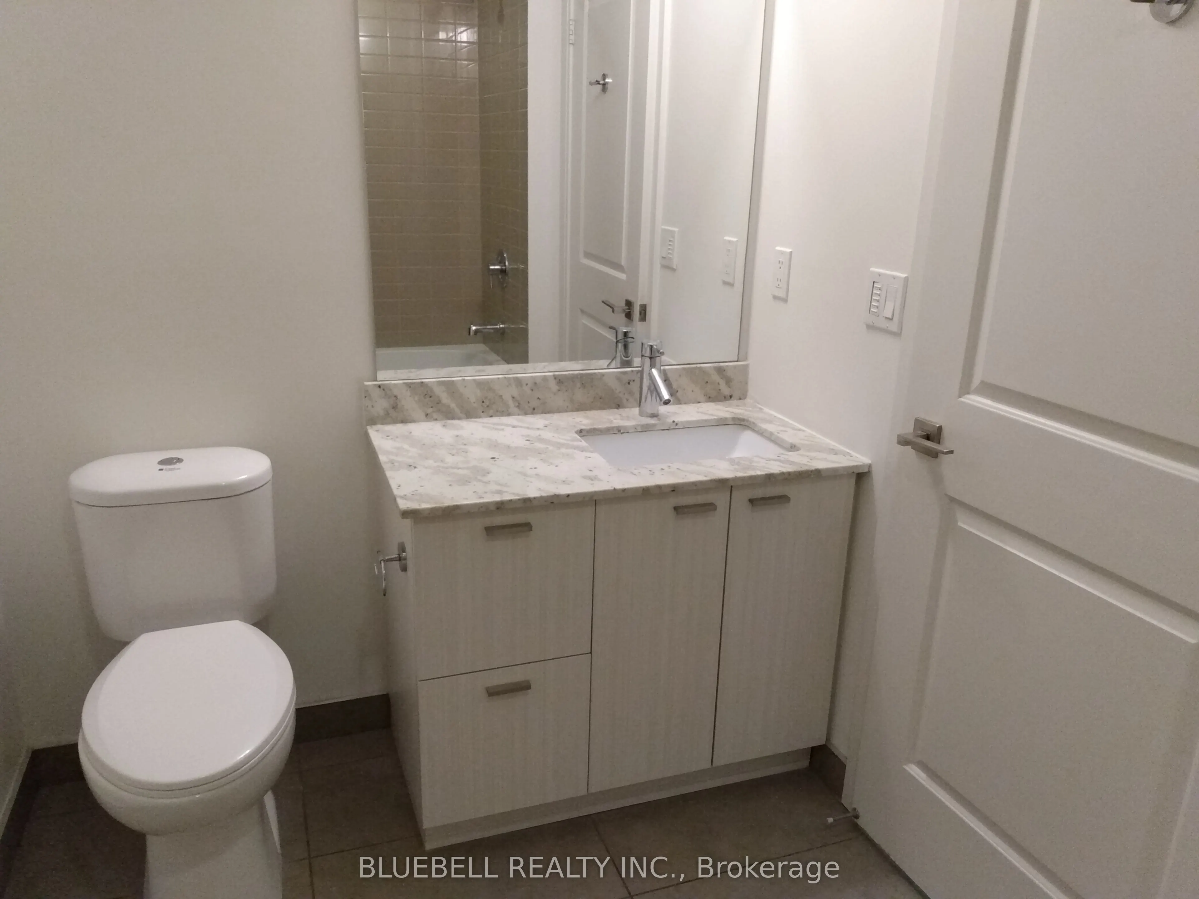 88 Sheppard Avenue E, #414