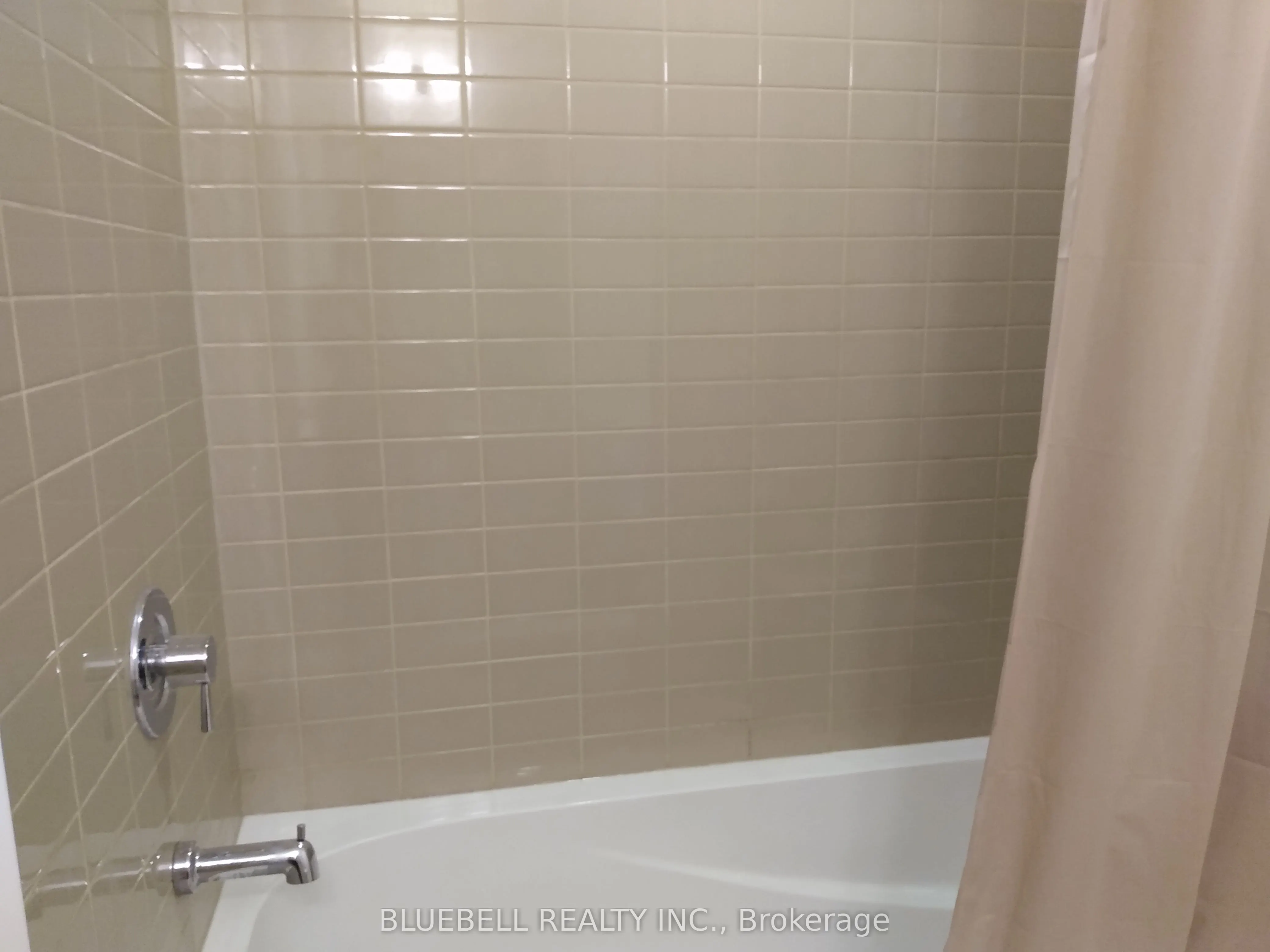 88 Sheppard Avenue E, #414