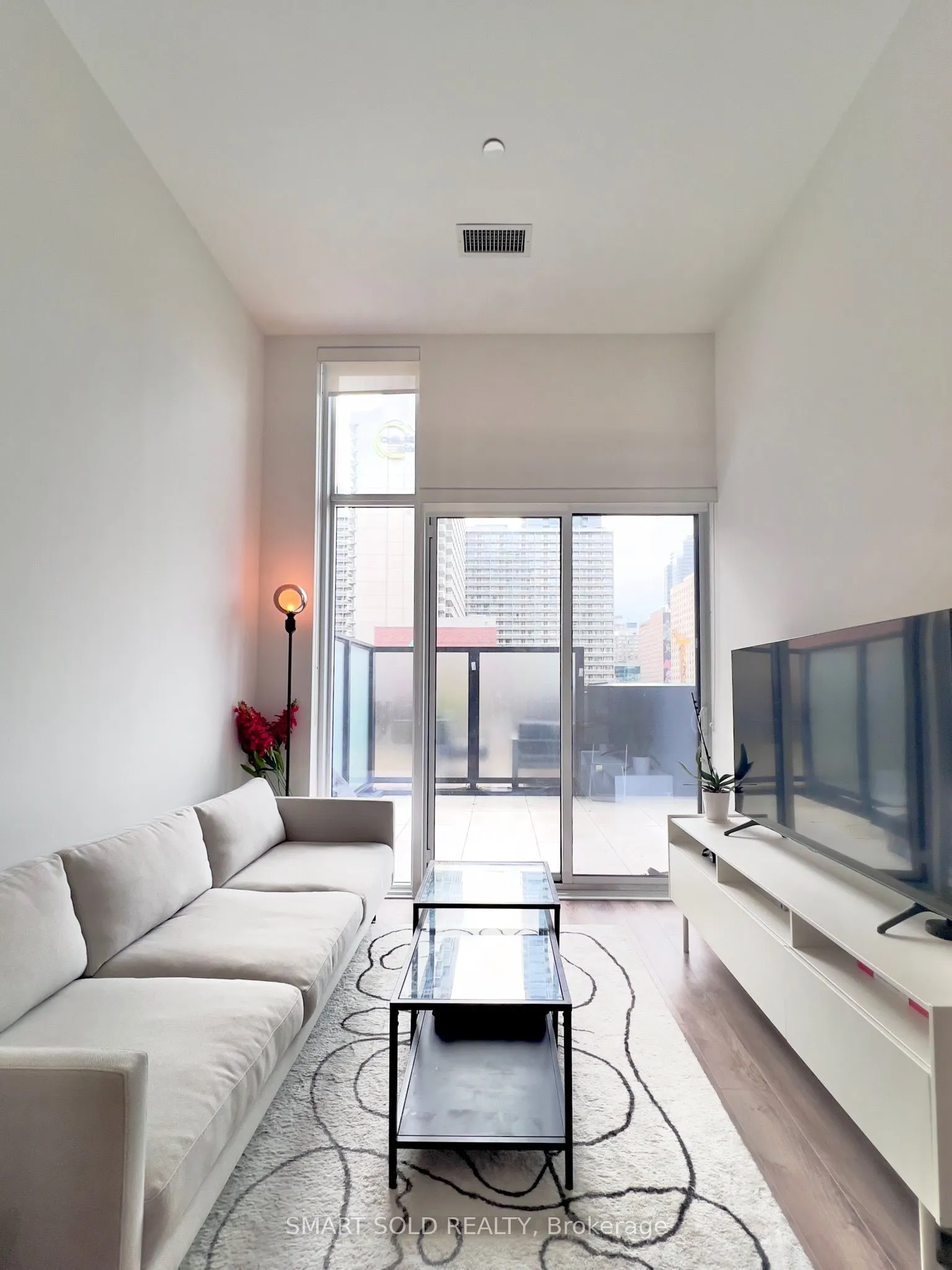 20 Edward Street, #411