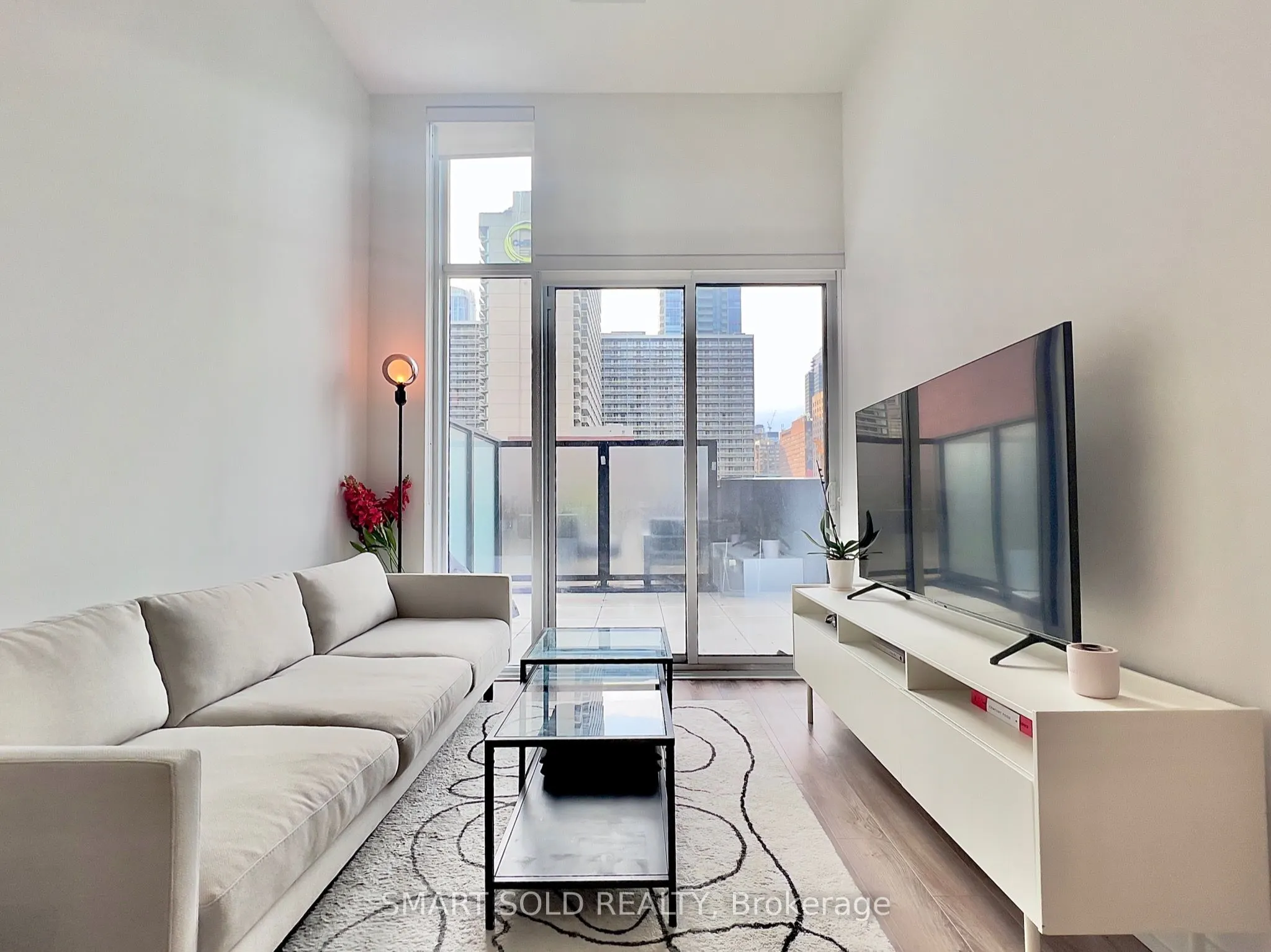 20 Edward Street, #411