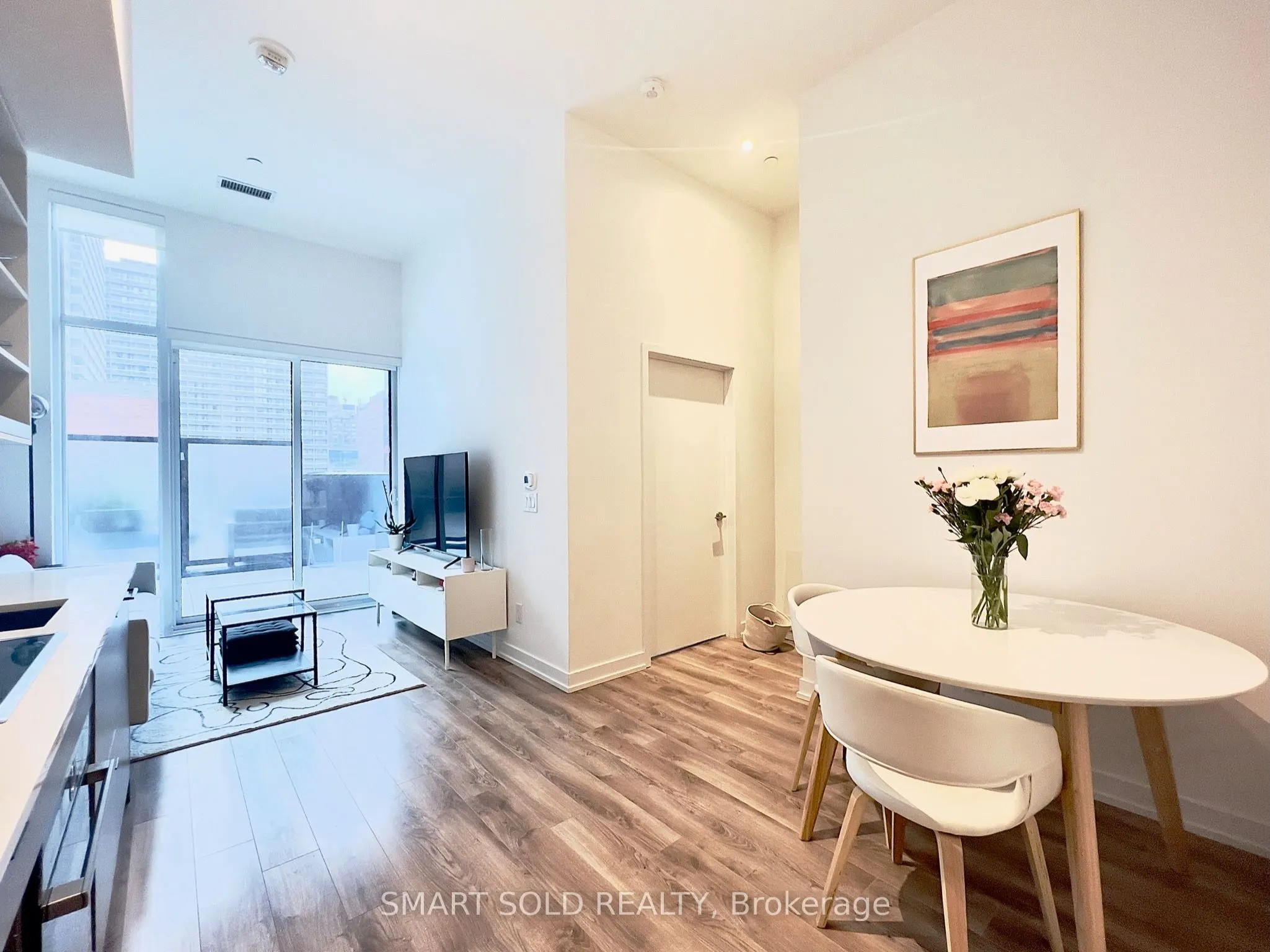 20 Edward Street, #411