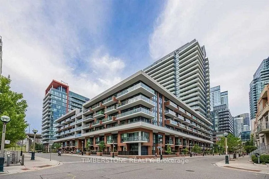 38 Iannuzzi Street, #112