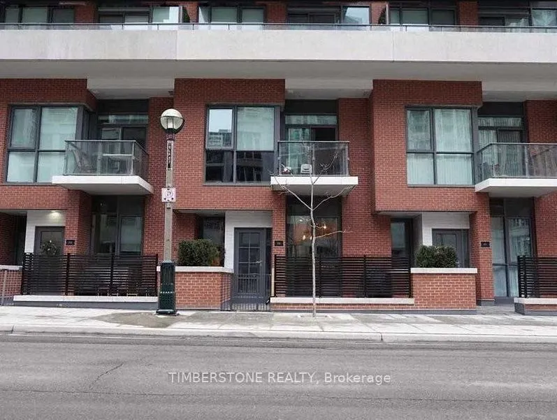 38 Iannuzzi Street, #112