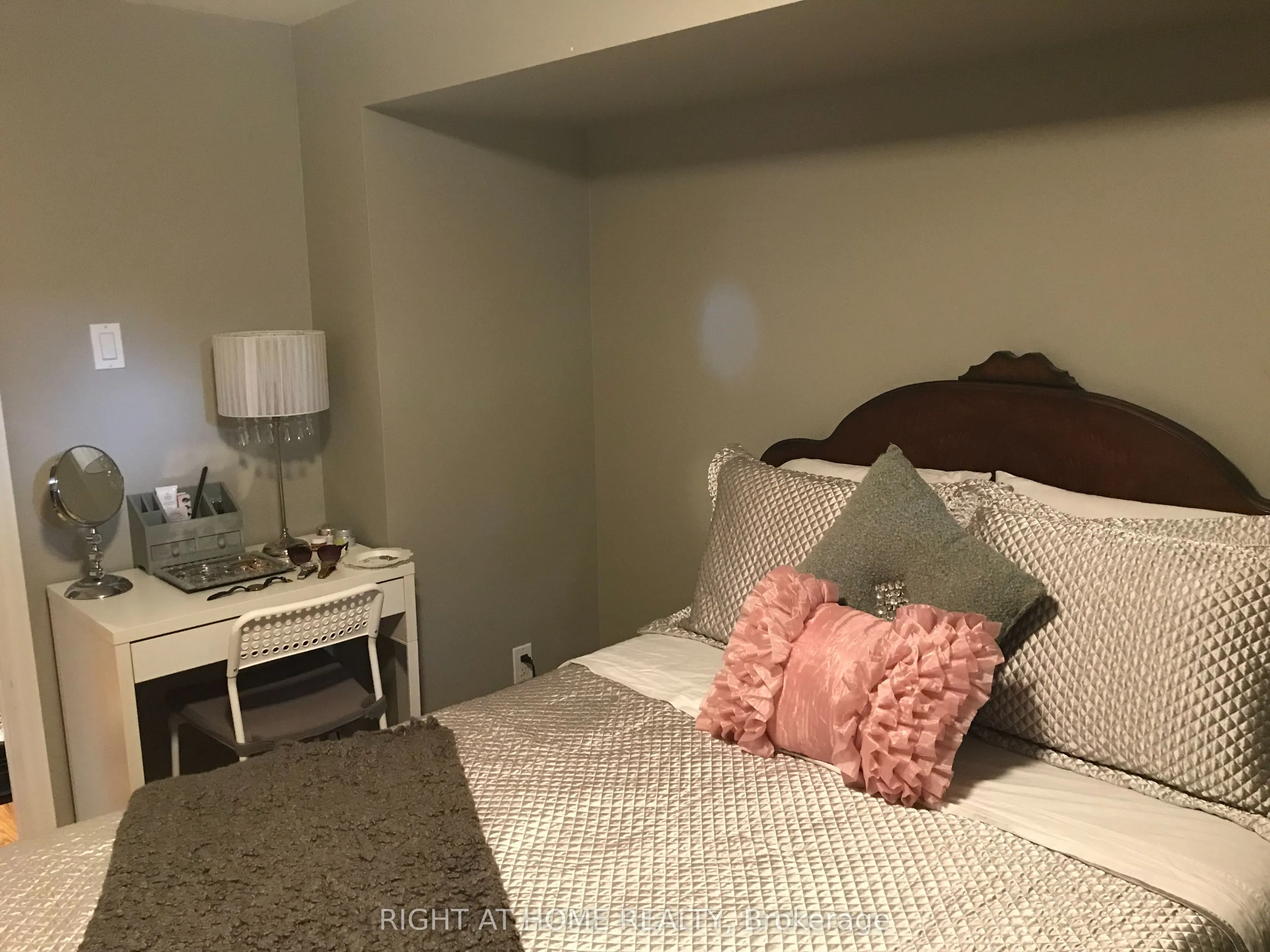 66 Murellen Crescent, #Basement