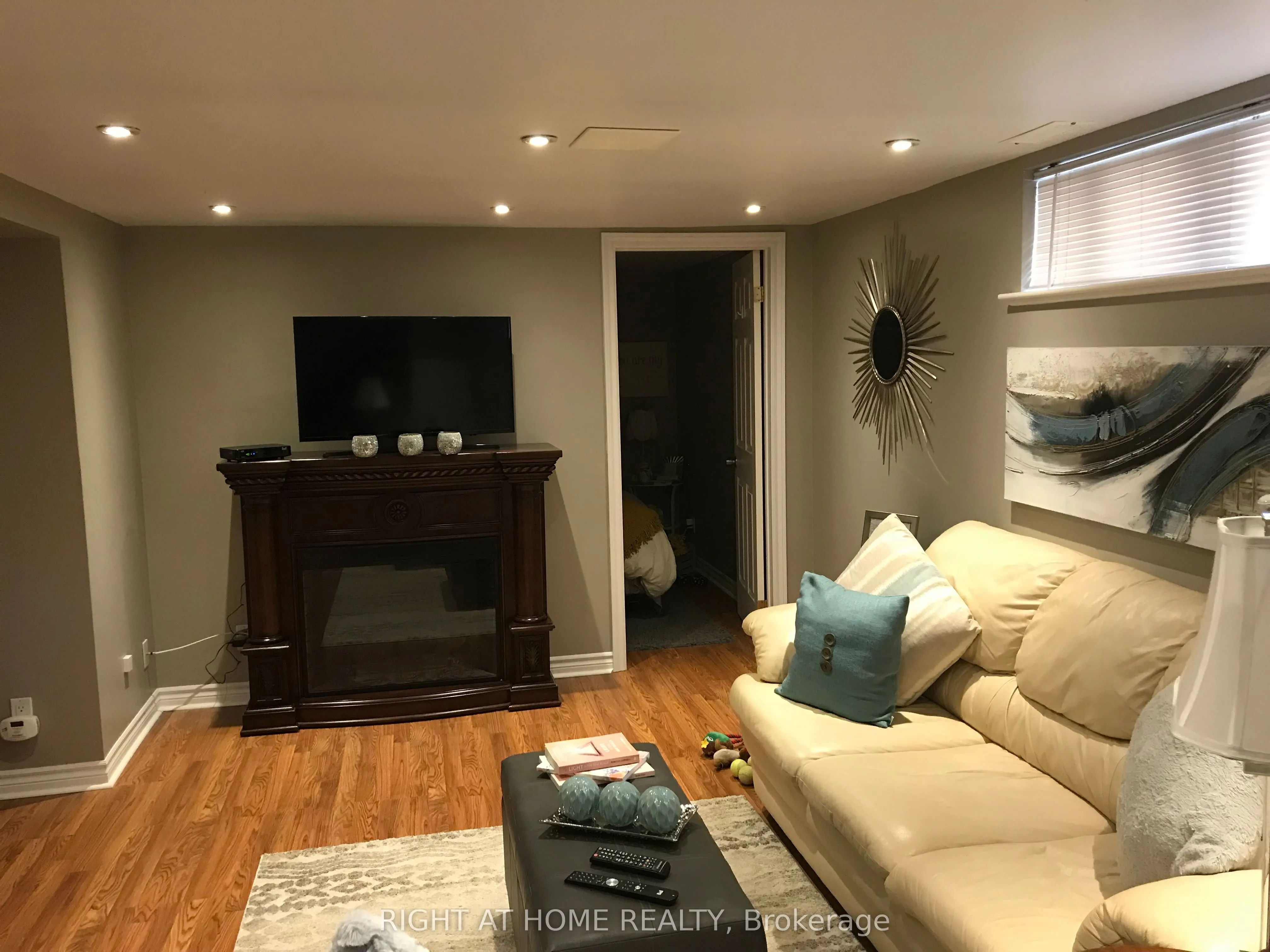 66 Murellen Crescent, #Basement