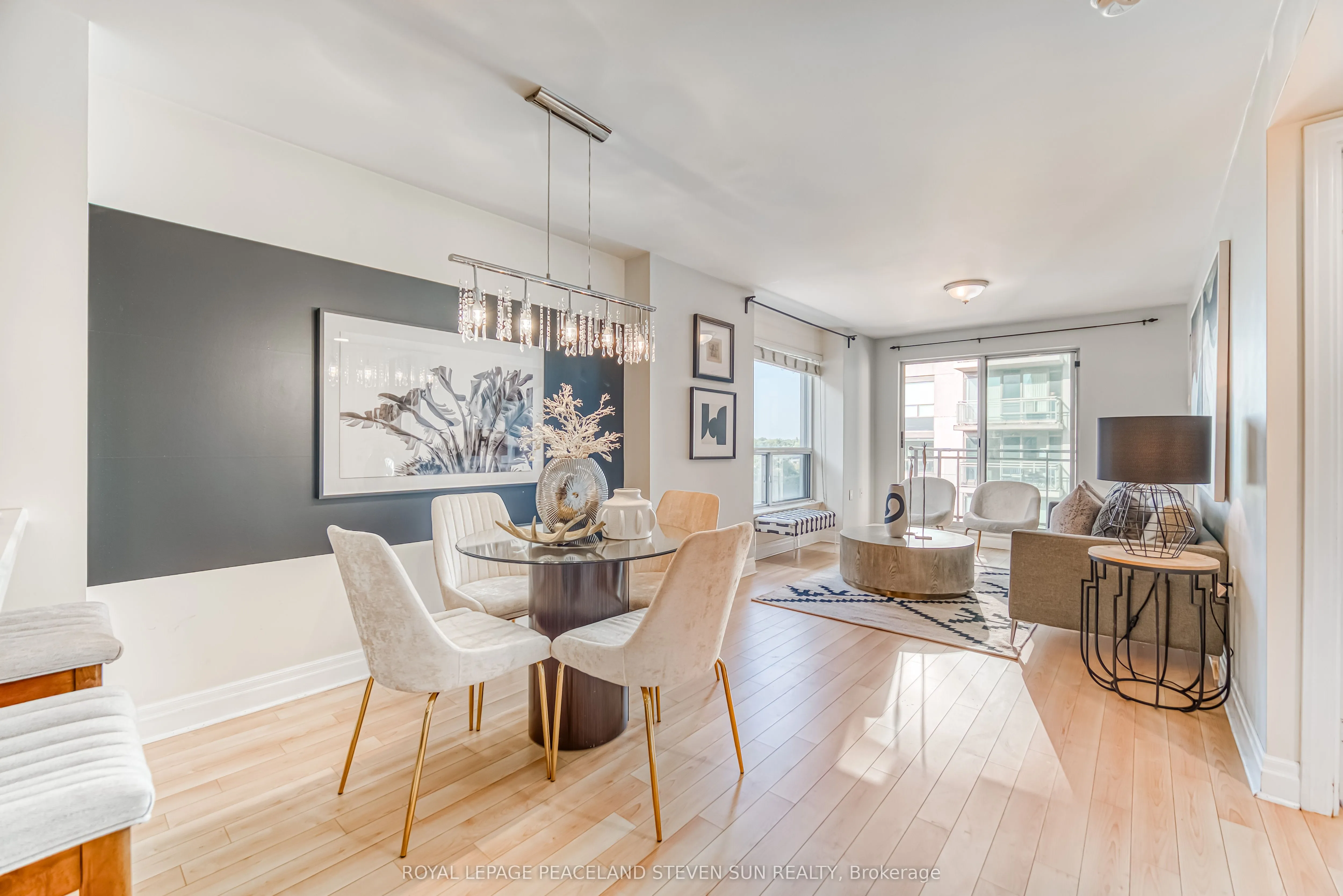 21 Hillcrest Avenue, #702