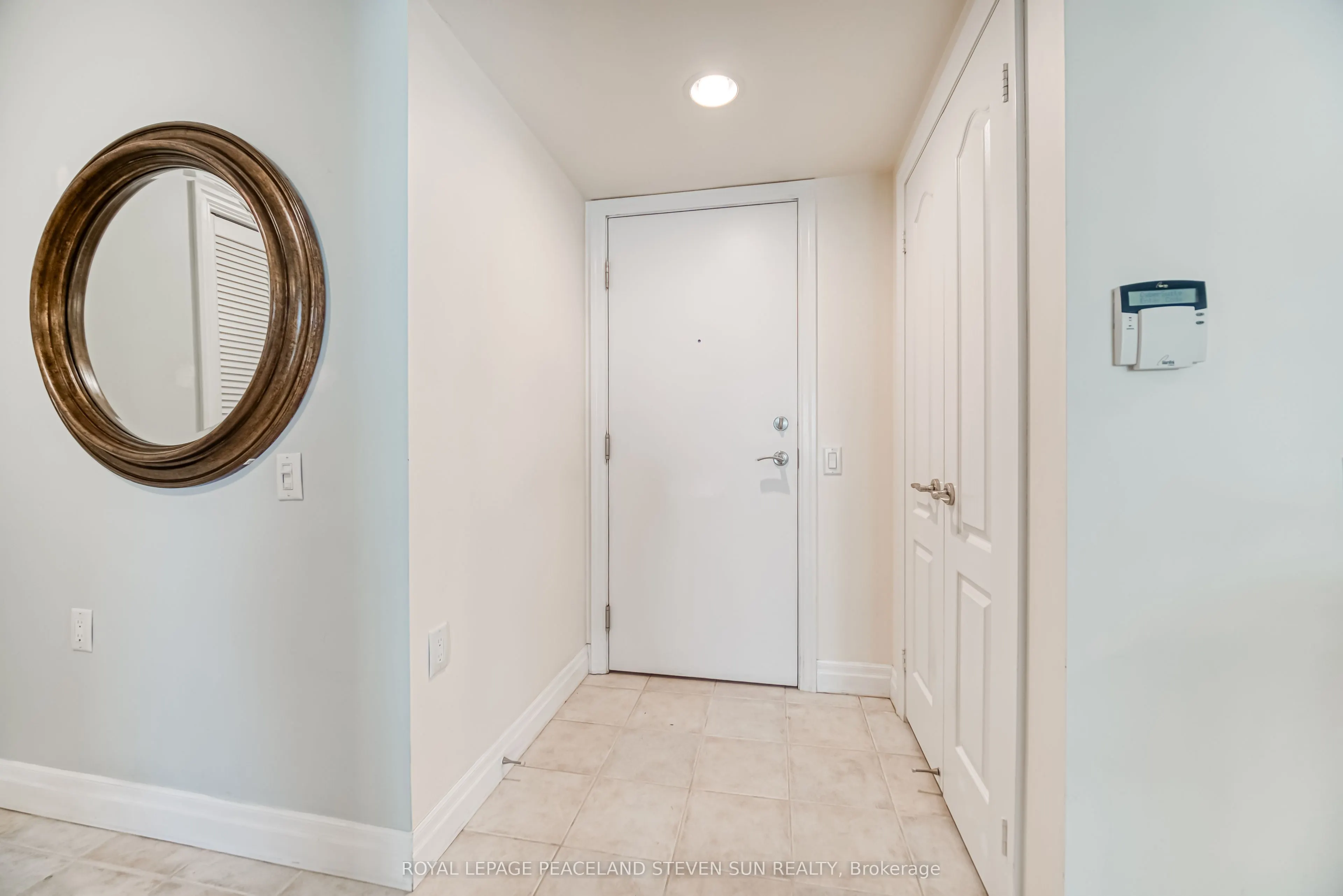 21 Hillcrest Avenue, #702