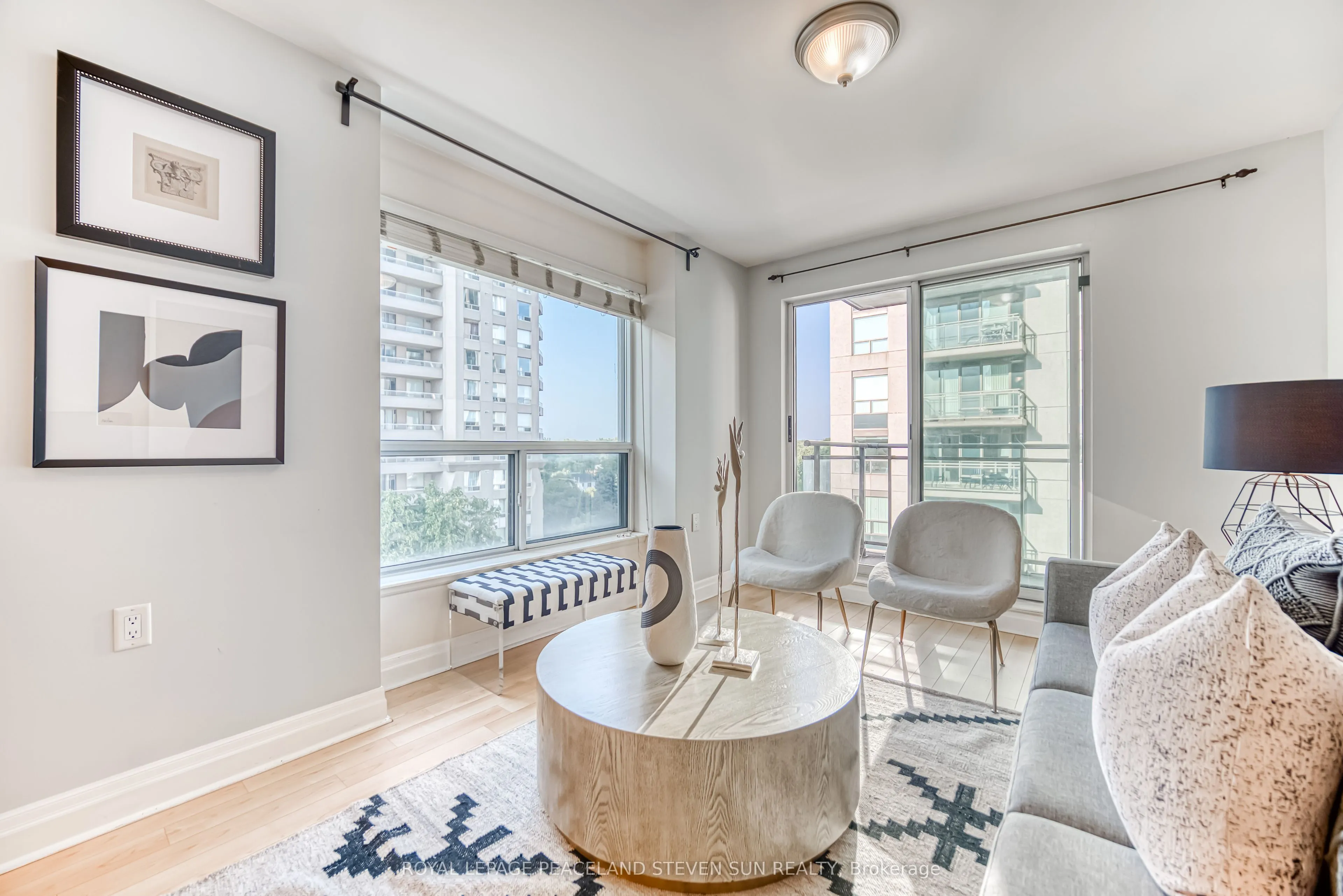 21 Hillcrest Avenue, #702