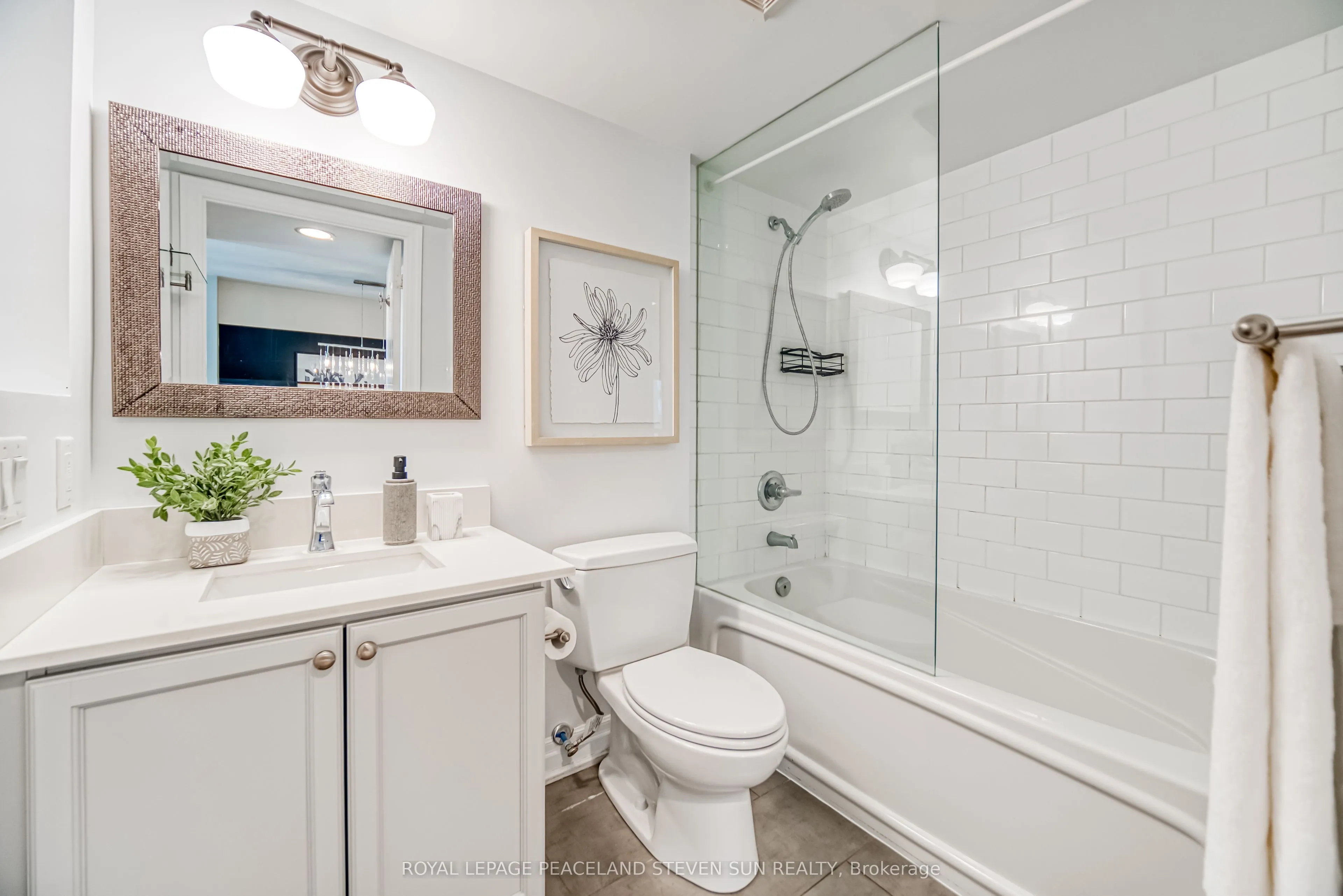 21 Hillcrest Avenue, #702