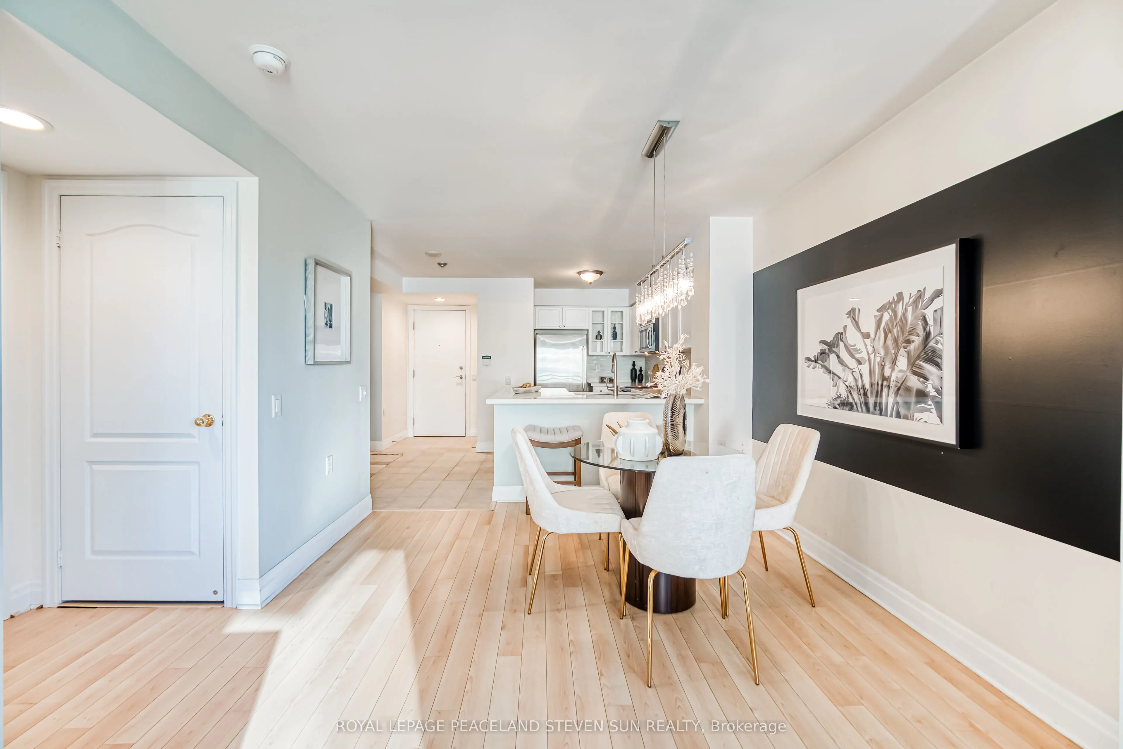 21 Hillcrest Avenue, #702