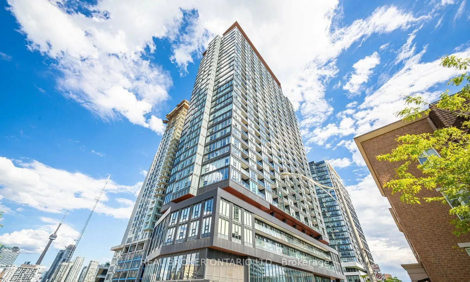 19 Western Battery Road, #306