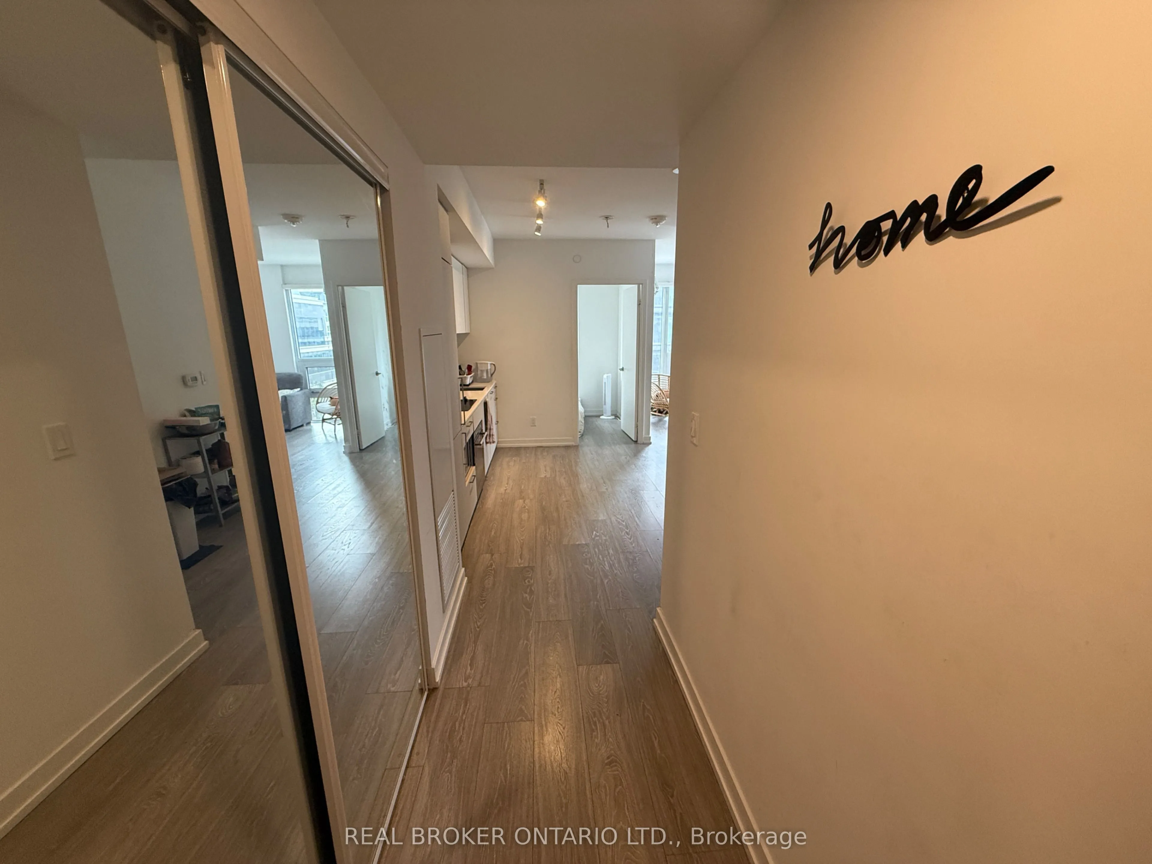 19 Western Battery Road, #306