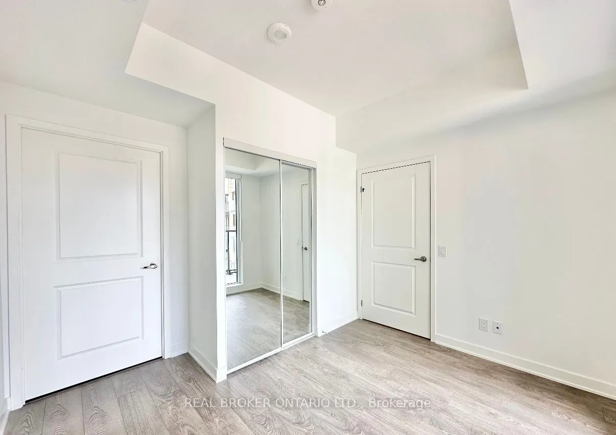 543 Richmond Street W, #428