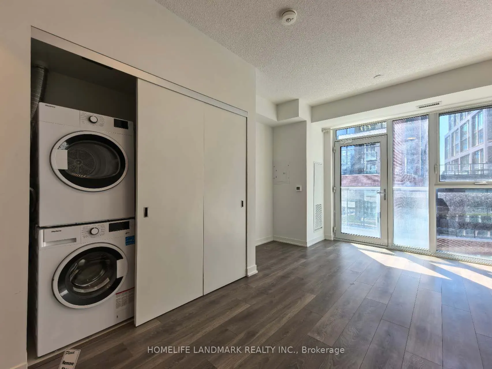 20 Richardson Street, #409